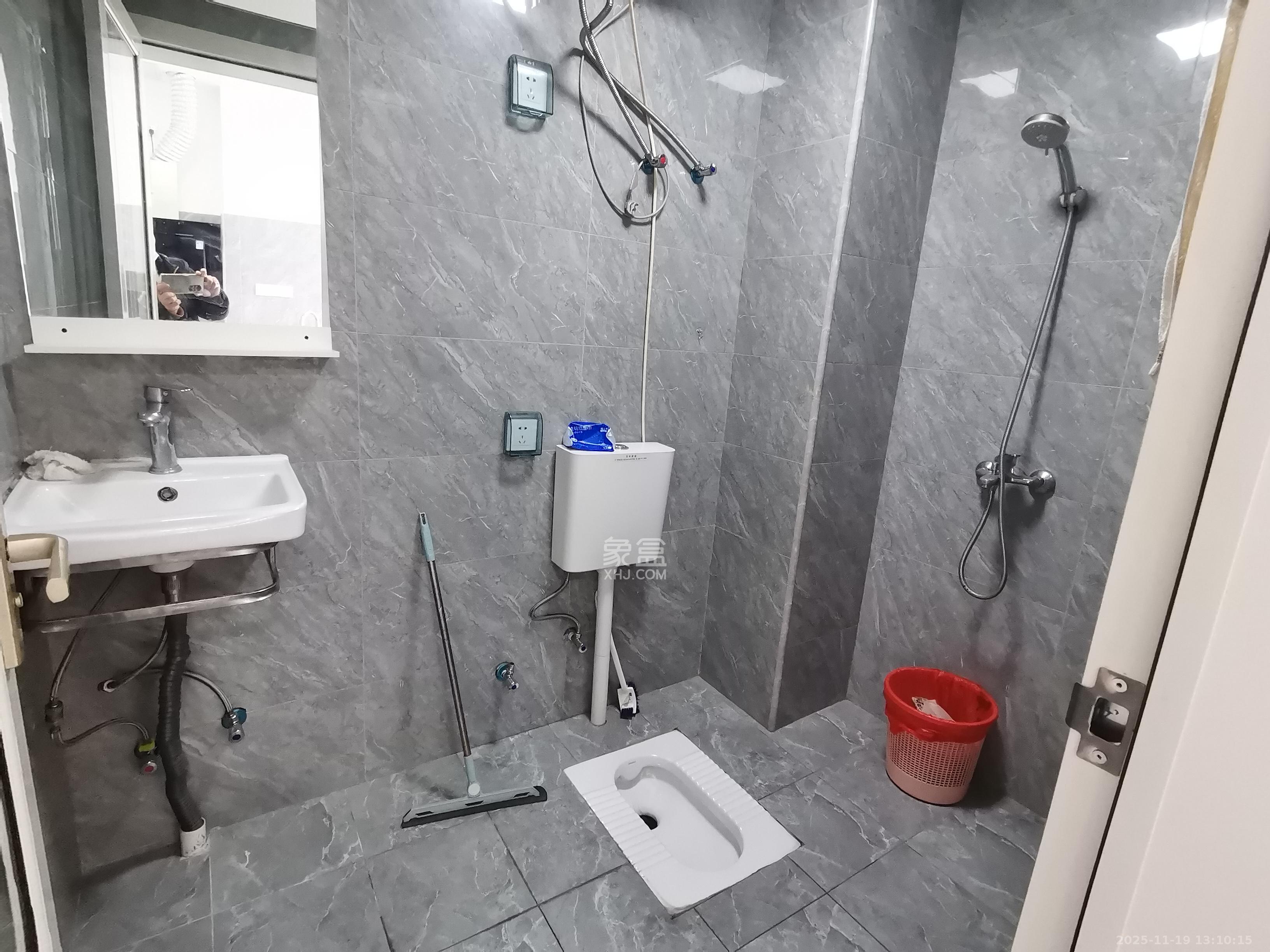 润和滨江府 1室0厅0卫 1500.0元/月 润和滨江府 1室0厅0卫 1500.0元/月室内图