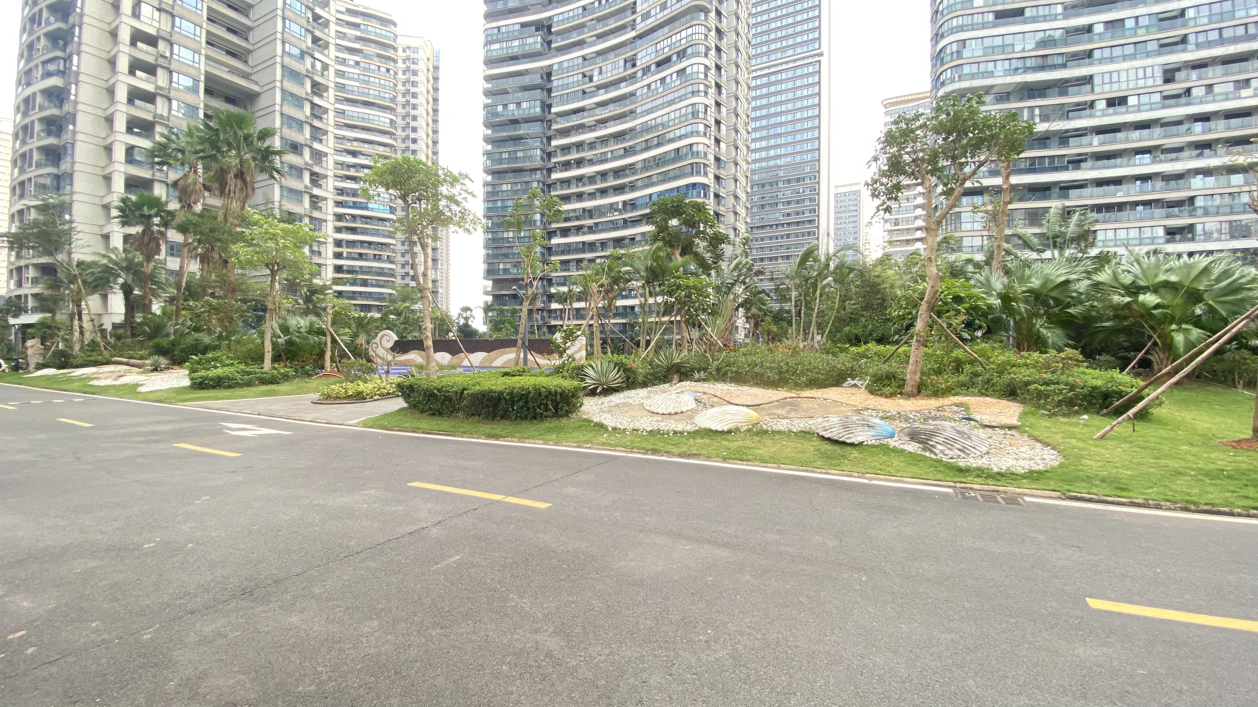 天地凤凰城 2室2厅1卫 2000.0元/月 天地凤凰城 2室2厅1卫 2000.0元/月小区图