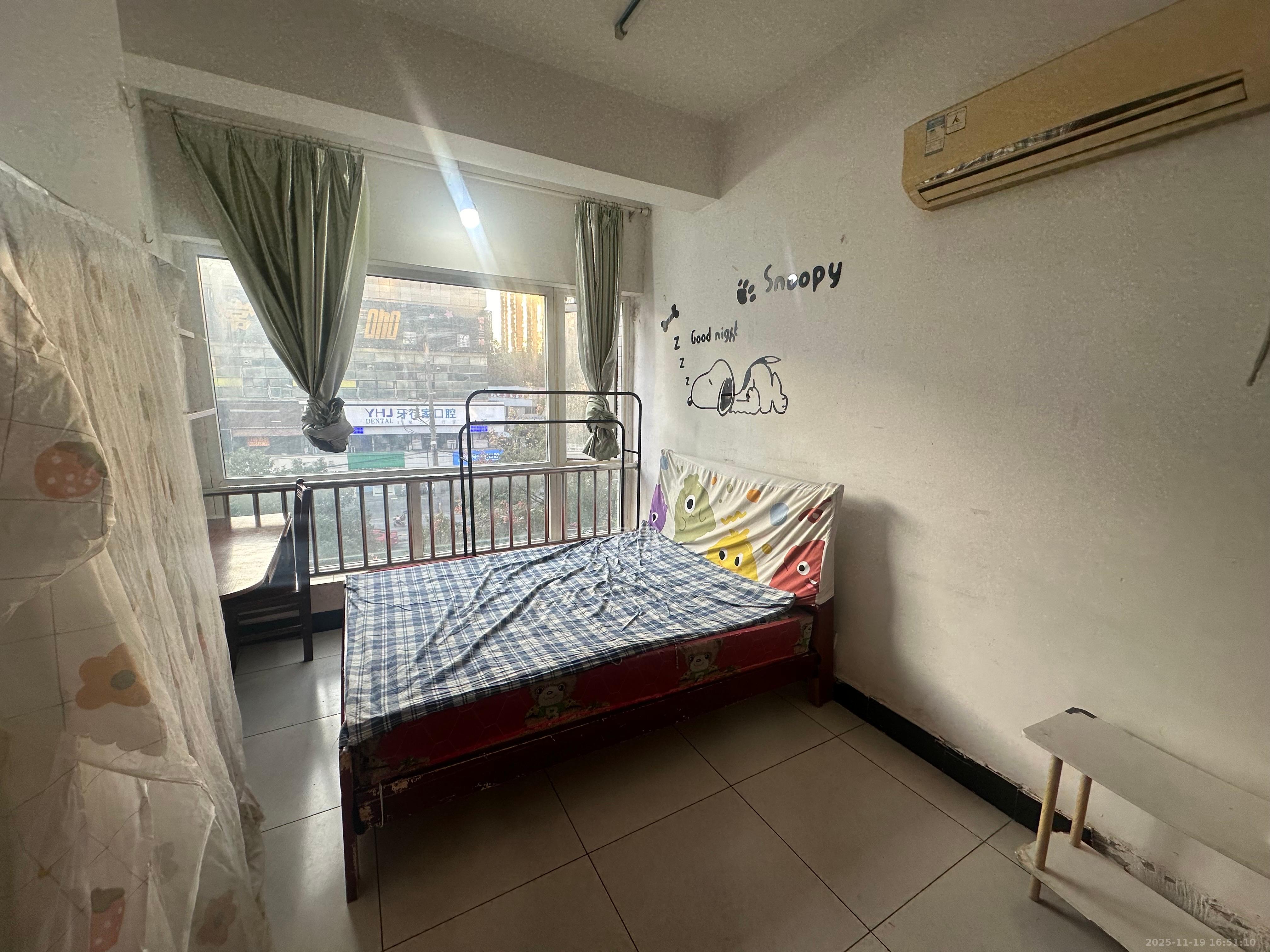 未来城科学家园  1室1厅1卫    1700.0元/月室内图