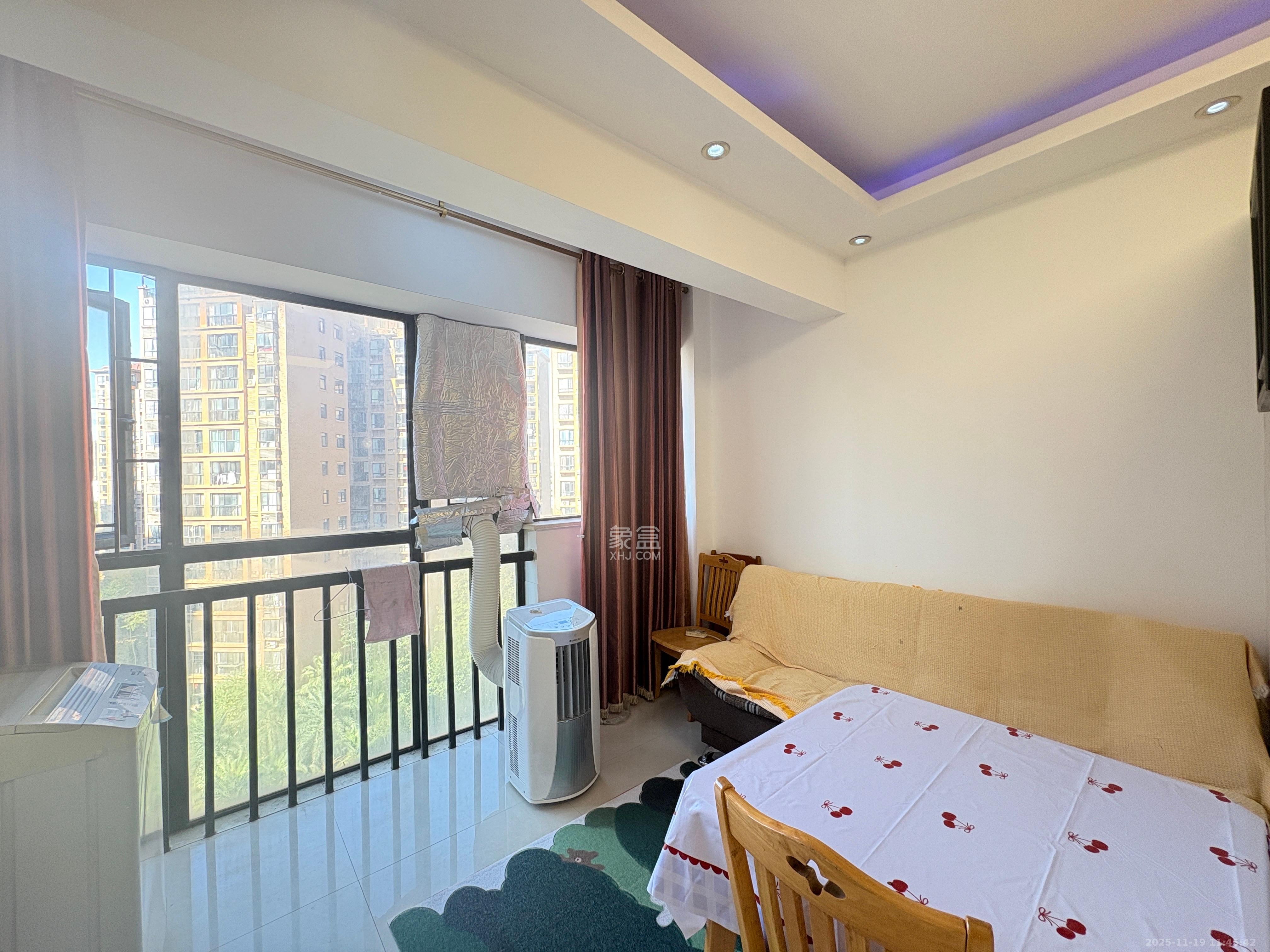 麓谷明珠 2室1厅1卫 1600.0元/月 麓谷明珠 2室1厅1卫 1600.0元/月室内图