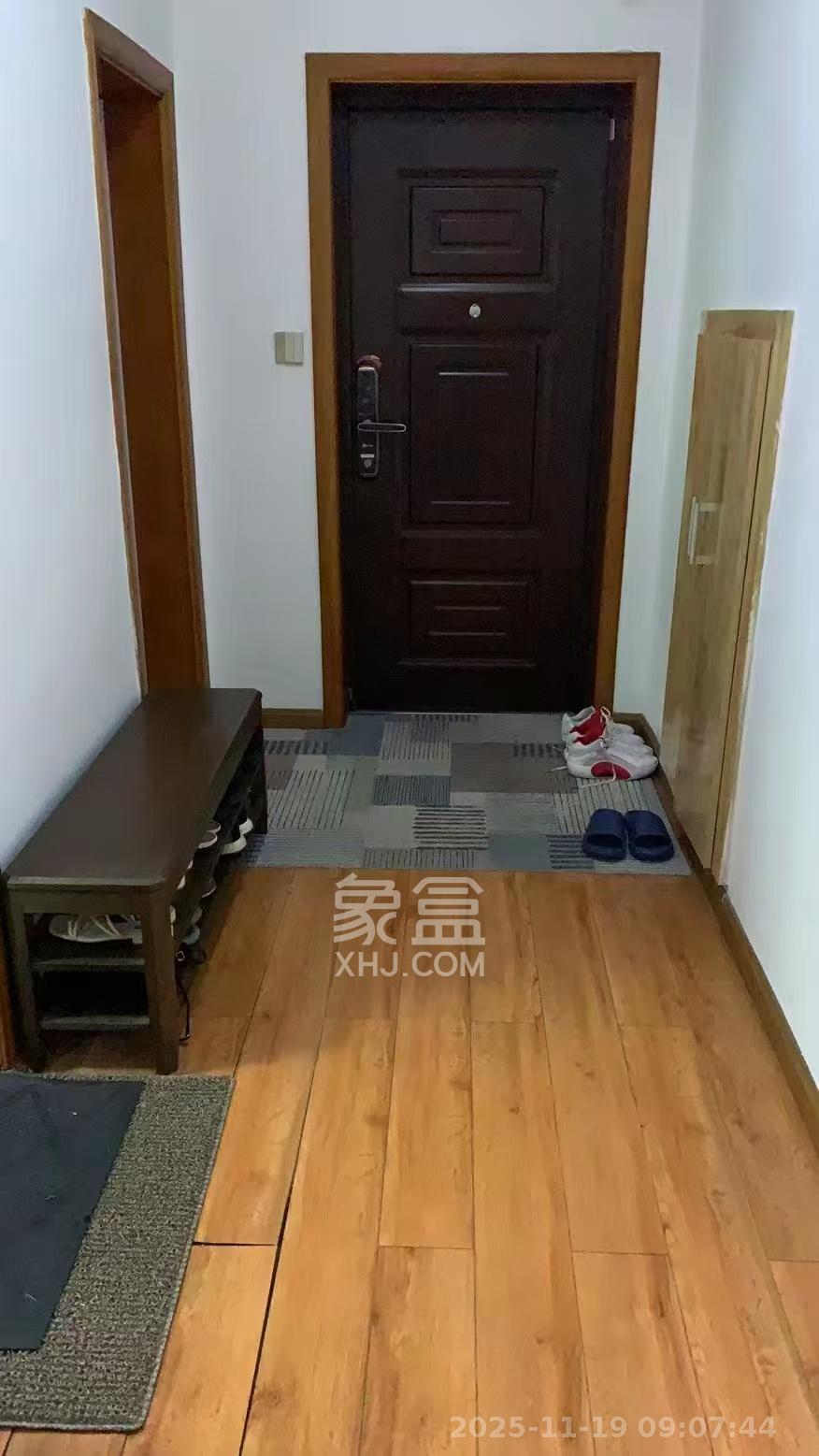 省政府机关二院 3室2厅1卫 2600.0元/月 省政府机关二院 3室2厅1卫 2600.0元/月室内图