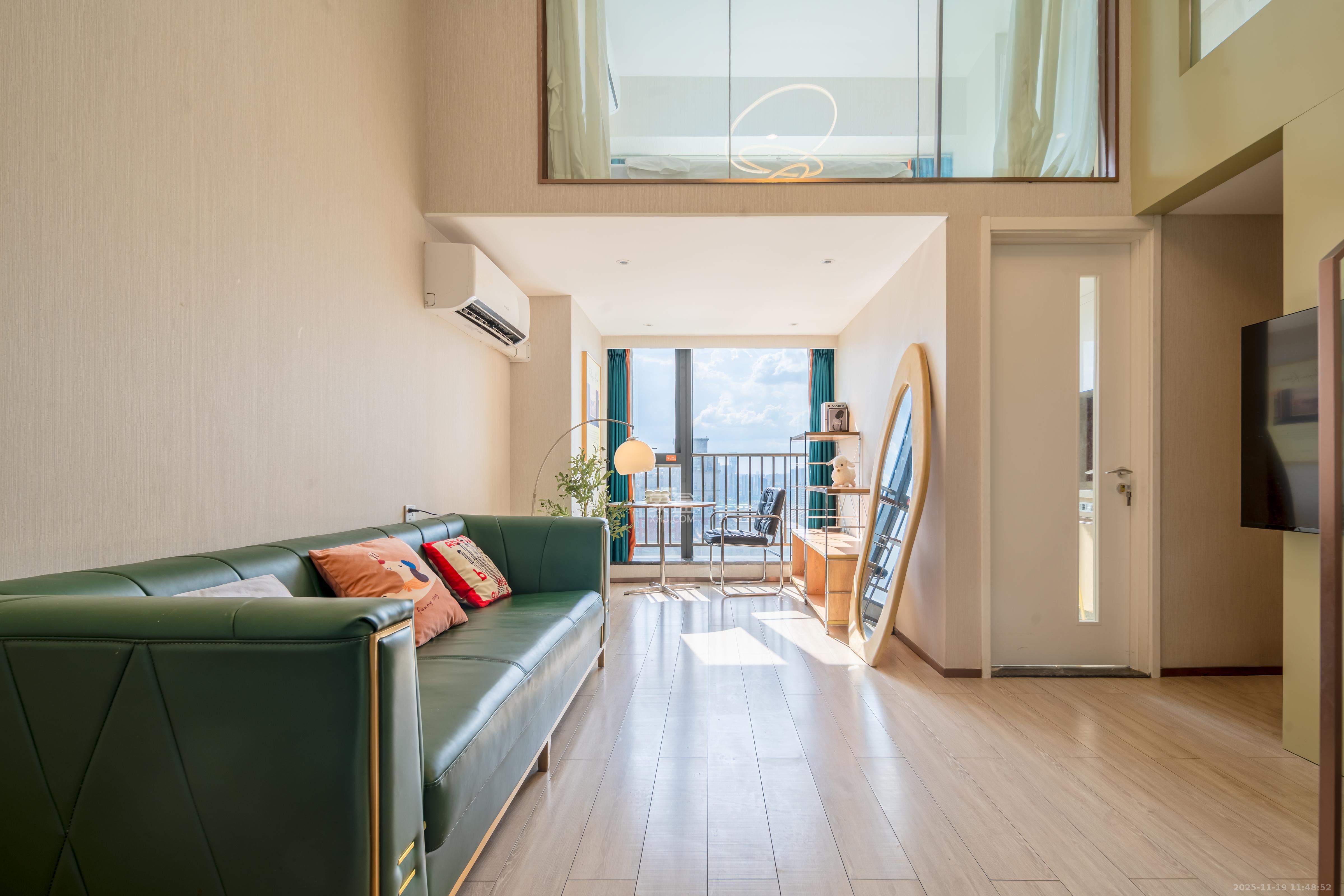 华远华时代  2室1厅1卫    3200.0元/月室内图