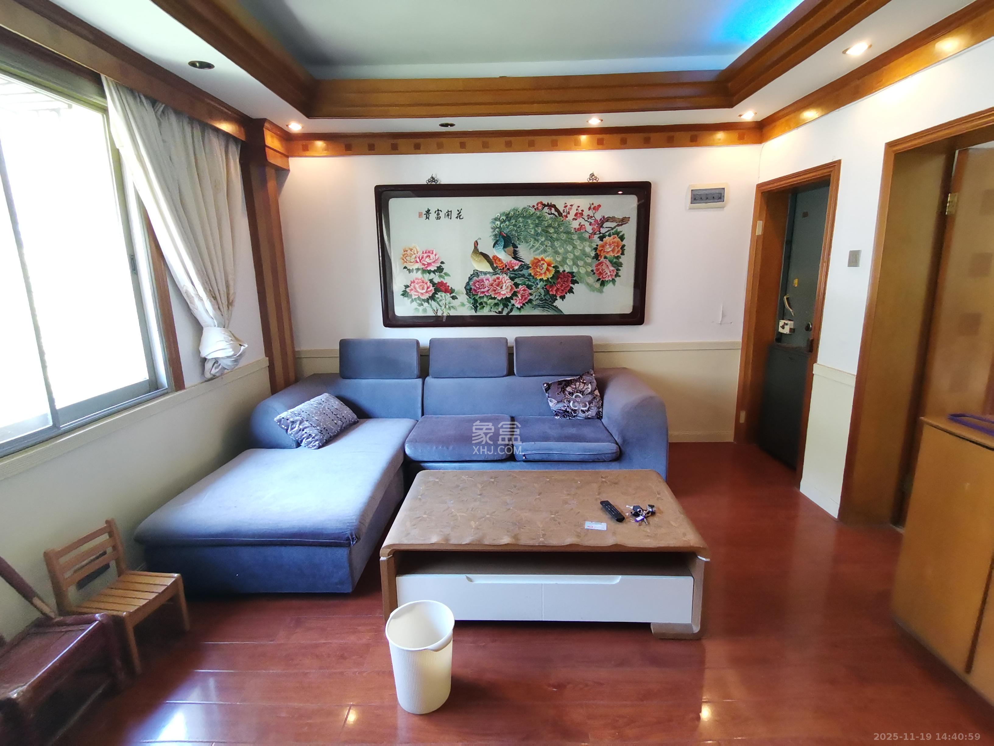 有色金属研究院（湖南有色金属研究院第一、二生活区）  3室2厅1卫    2200.0元/月