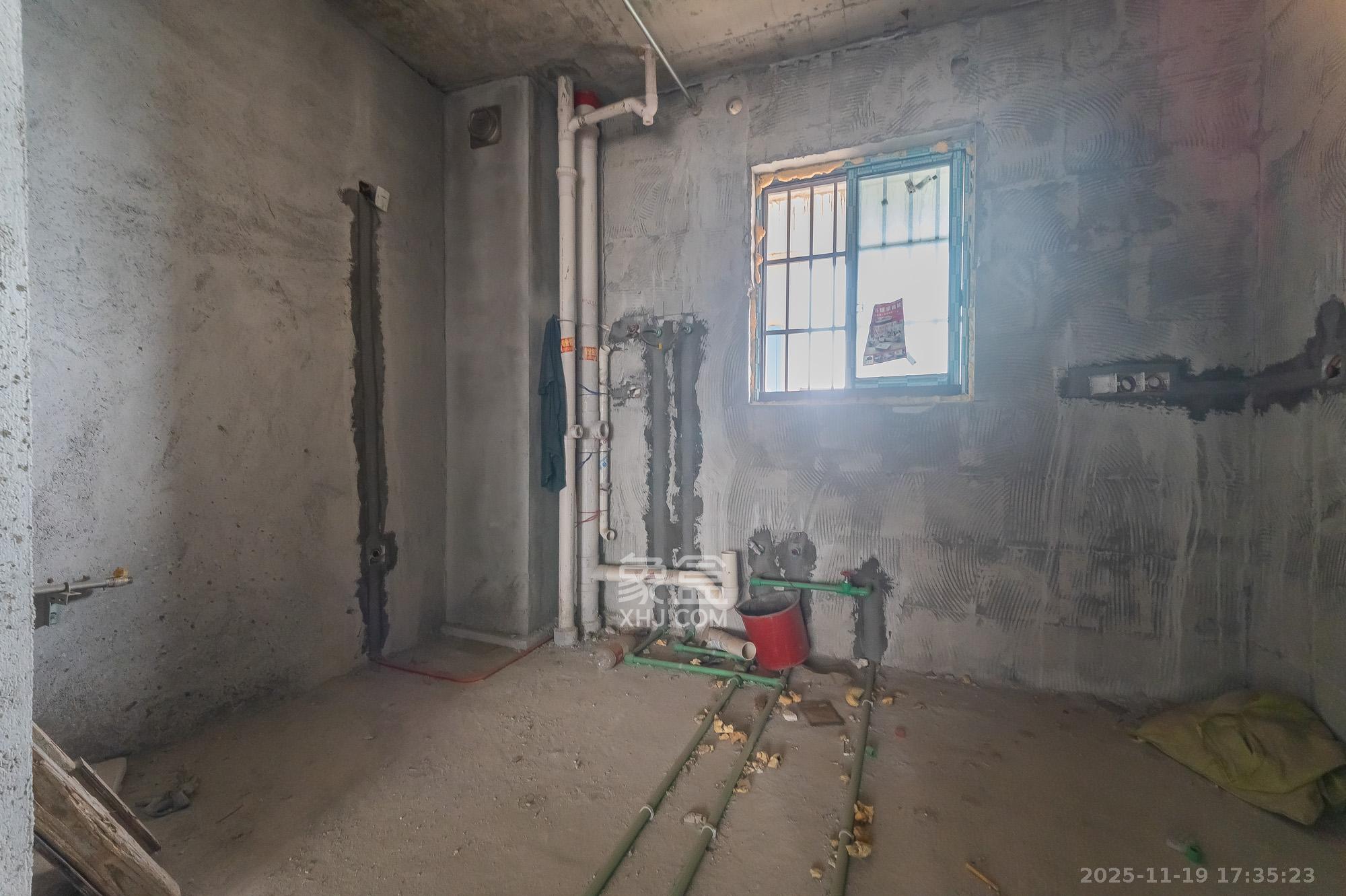 星湖湾二期高层 4室2厅2卫 96.8万 星湖湾二期高层 4室2厅2卫 96.8万其他