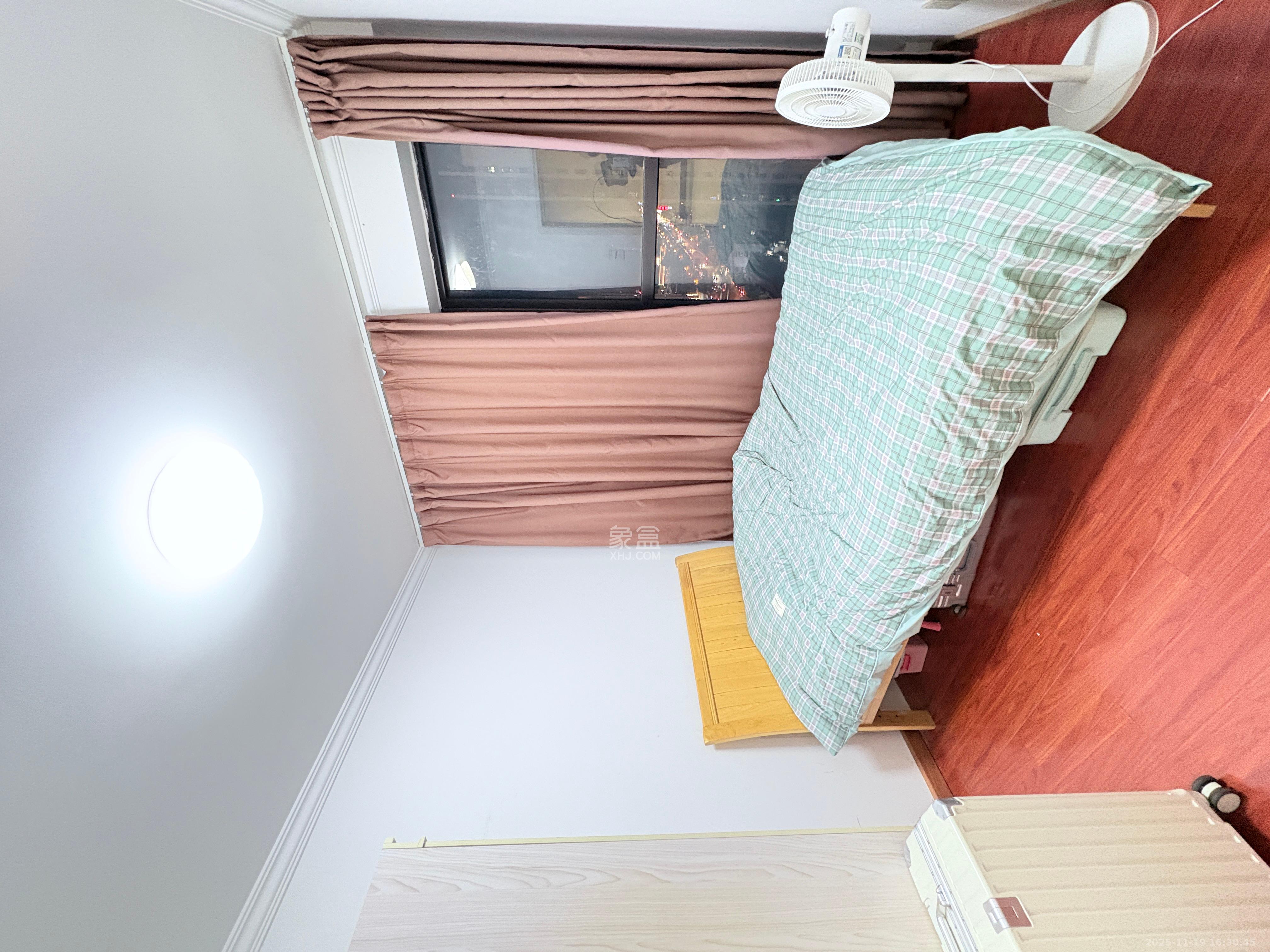 协信星澜汇 3室1厅1卫 2600.0元/月 协信星澜汇 3室1厅1卫 2600.0元/月室内图