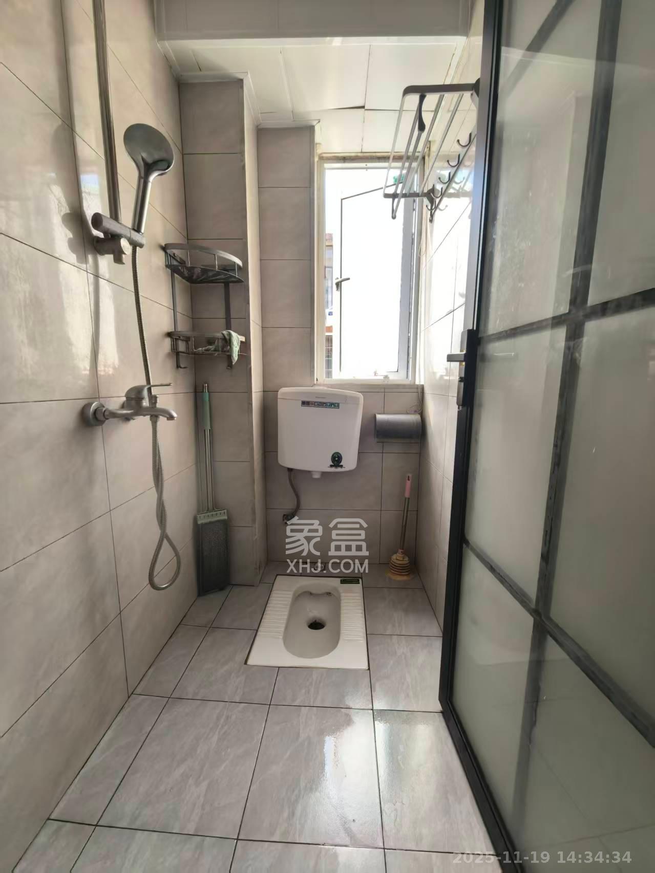 湖南省木偶皮影剧团  2室1厅1卫    1800.0元/月室内图