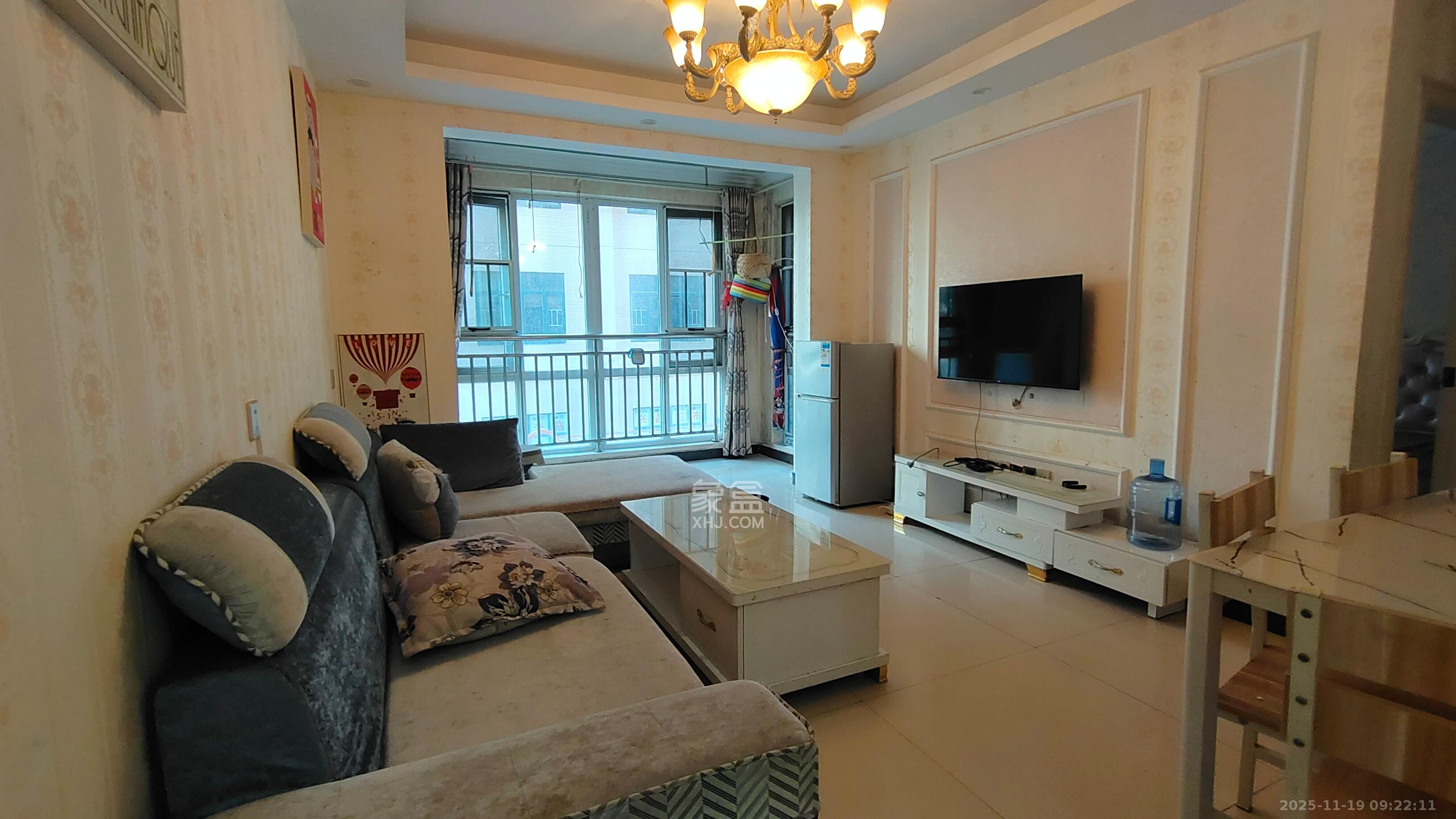 丽发新城  2室2厅1卫    1600.0元/月室内图