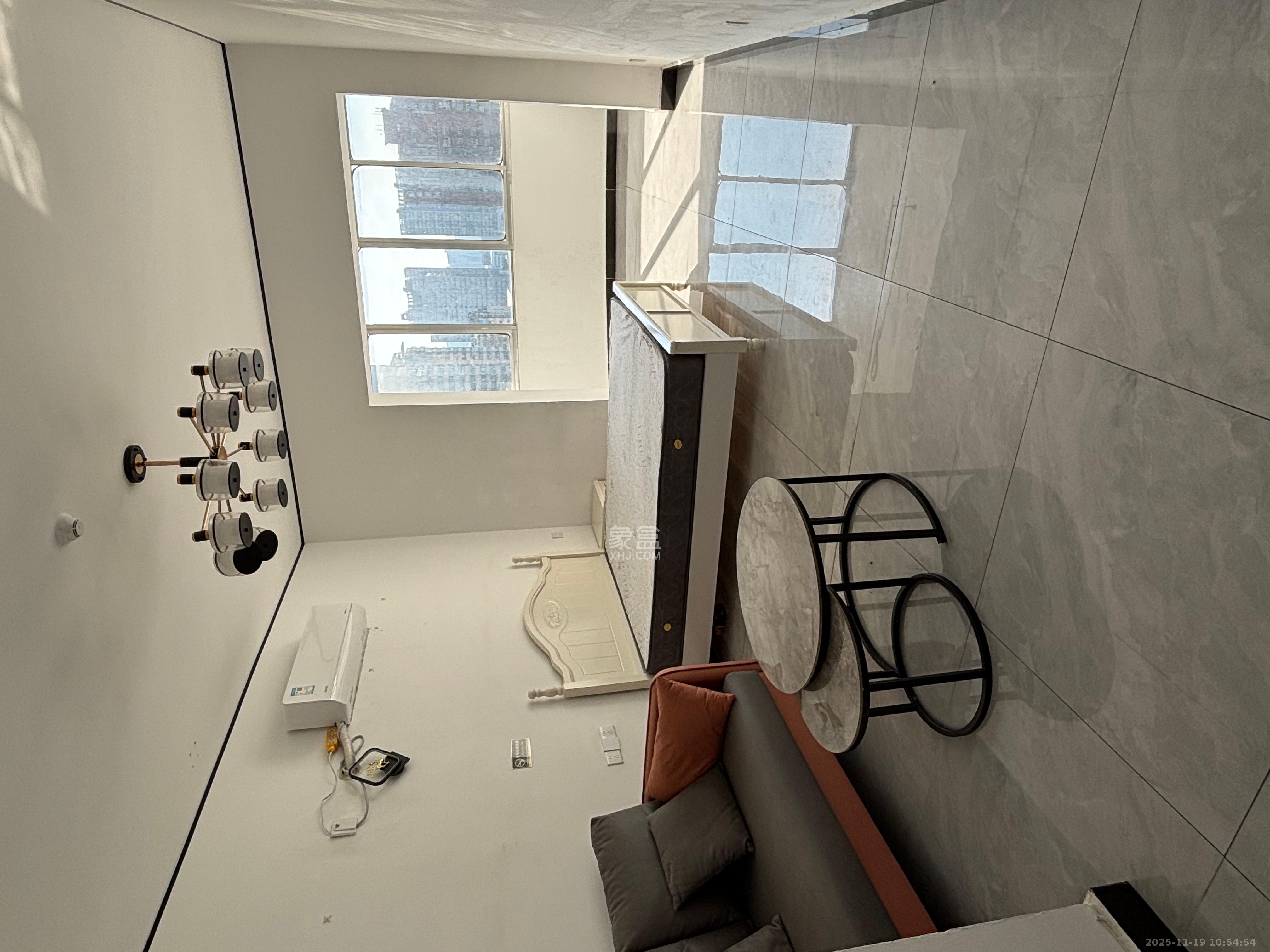 景江东方  1室1厅1卫    2000.0元/月室内图1