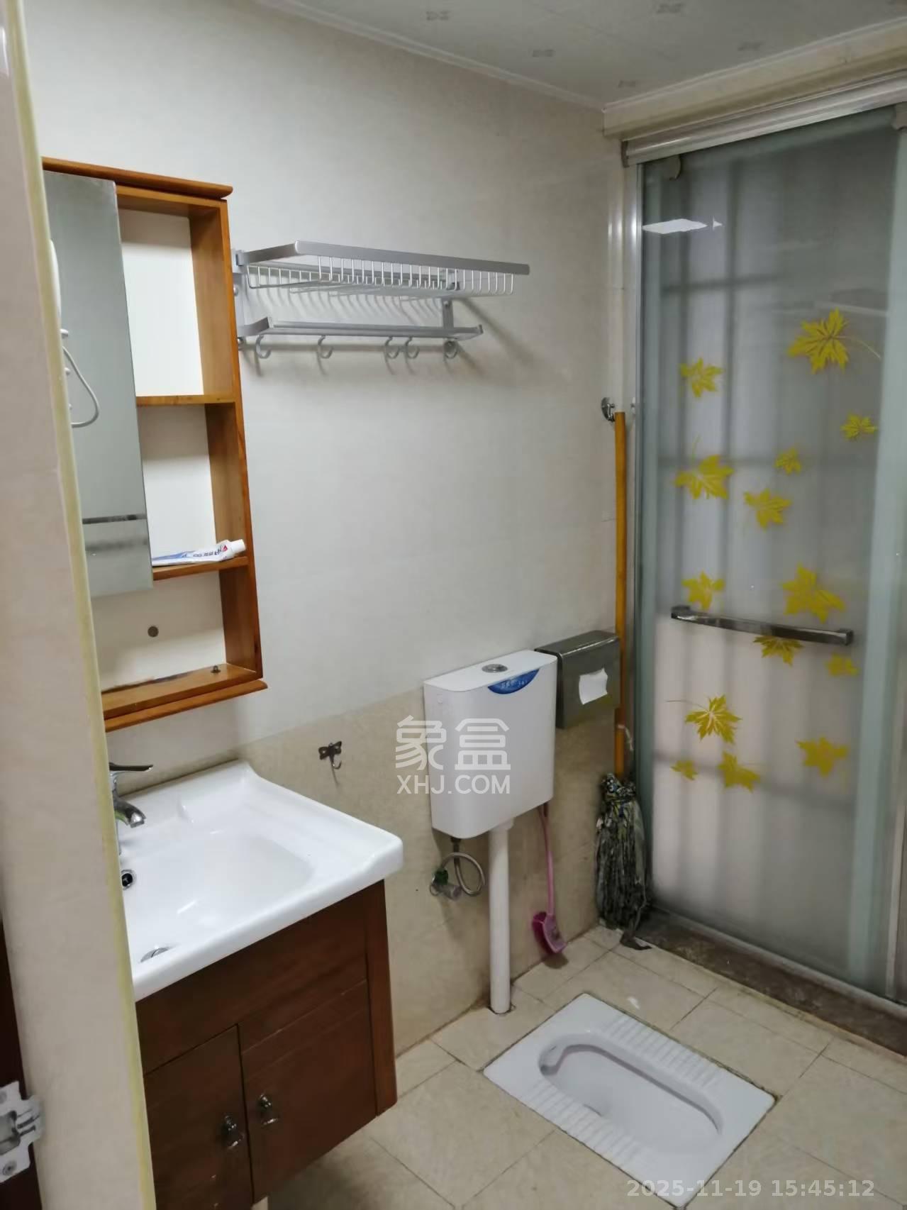 五矿万境水岸三期  2室2厅1卫    2000.0元/月室内图