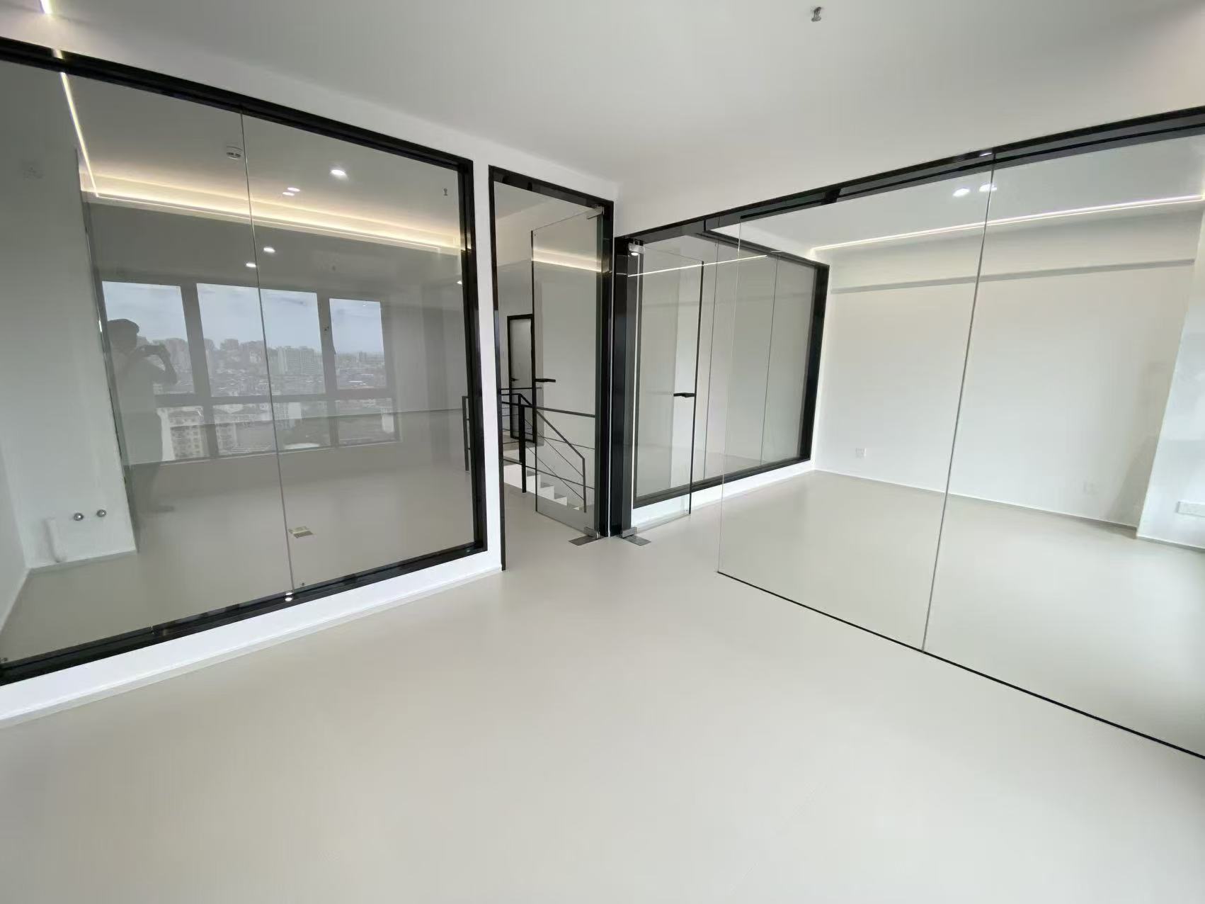 龙湖光年  1室0厅0卫    9800.0元/月室内图