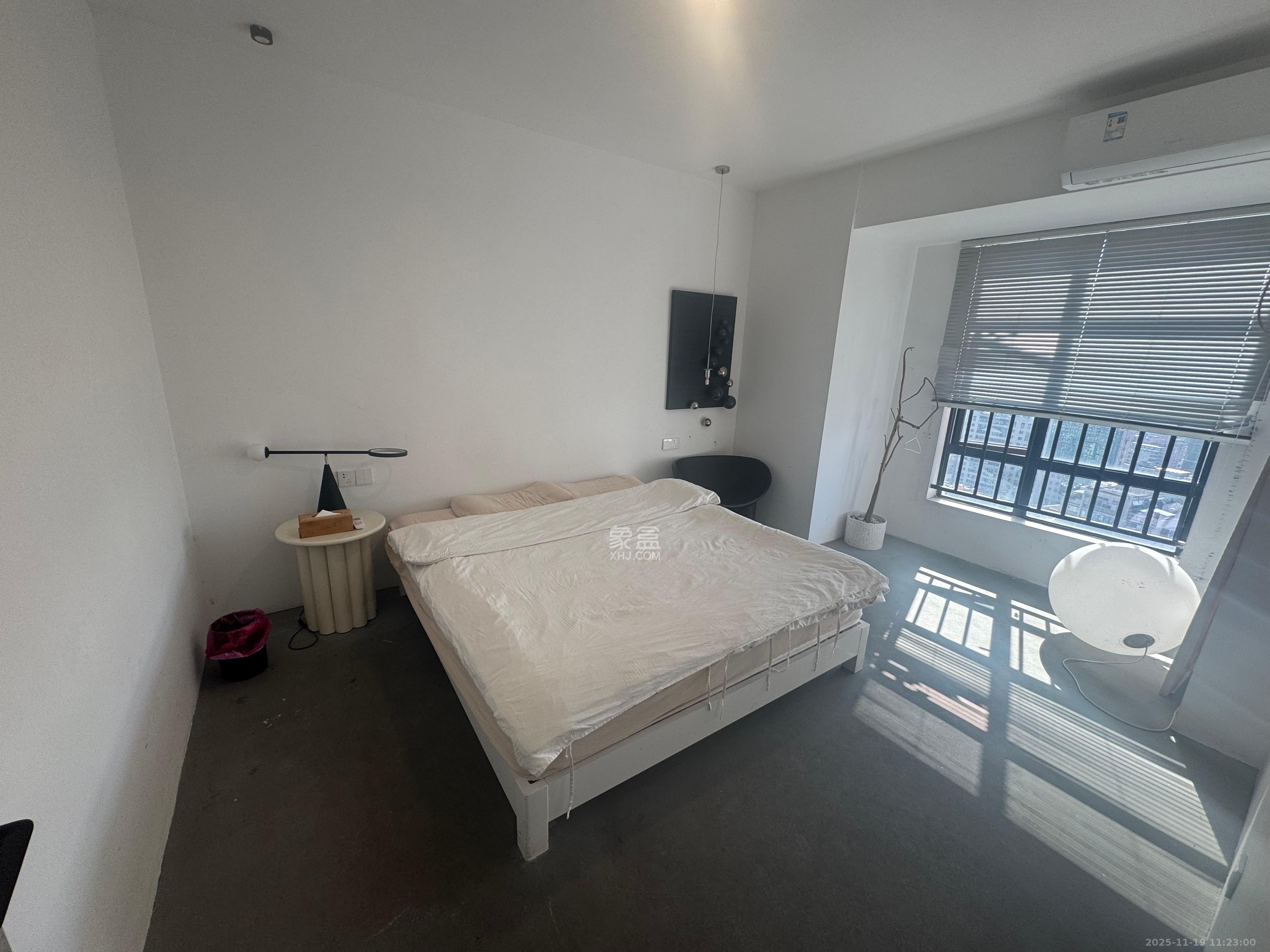 湘域城邦（湘域国际中心）  1室2厅1卫    5500.0元/月室内图