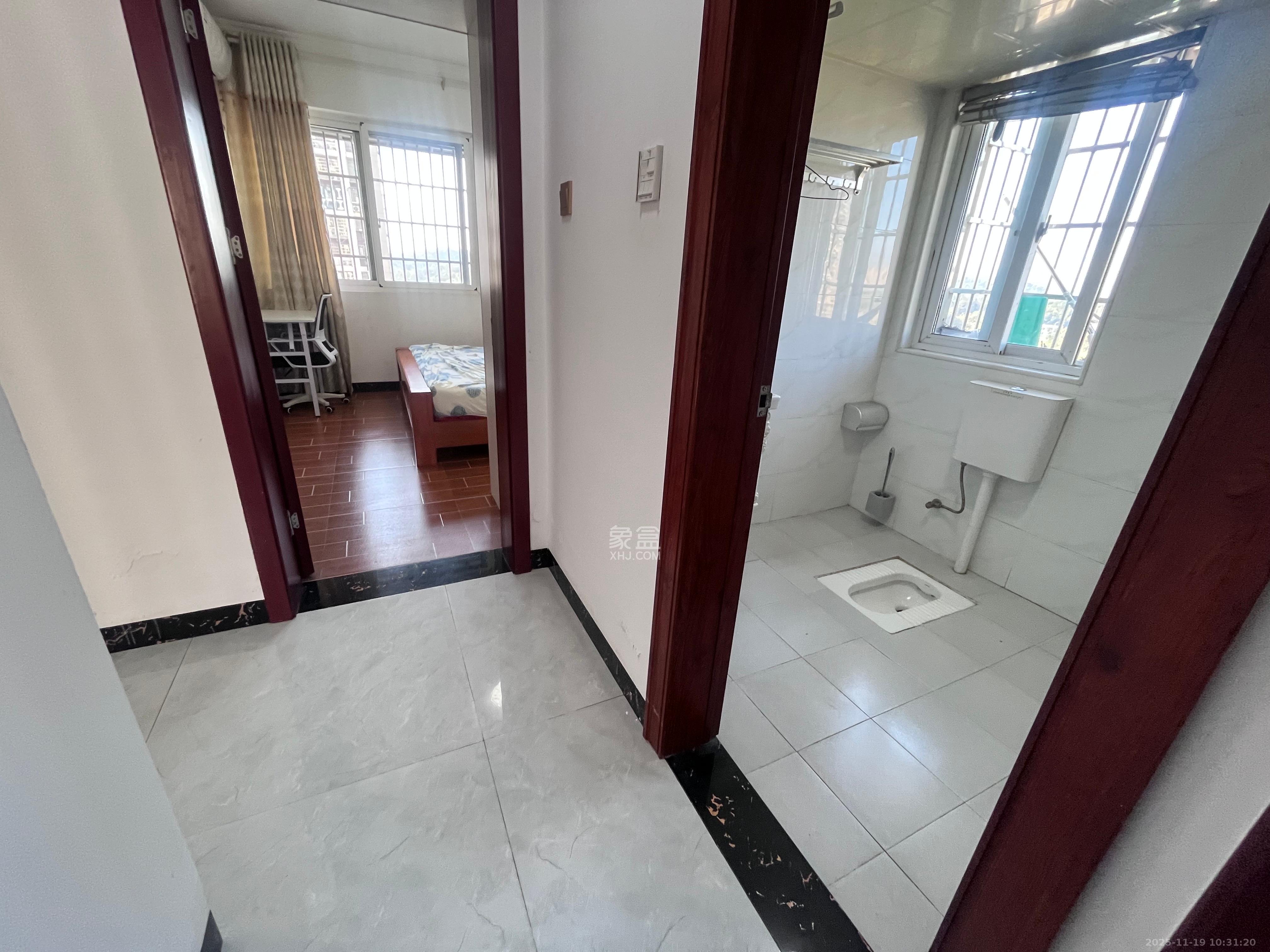 桥头家苑一期 3室2厅1卫 1600.0元/月 桥头家苑一期 3室2厅1卫 1600.0元/月室内图