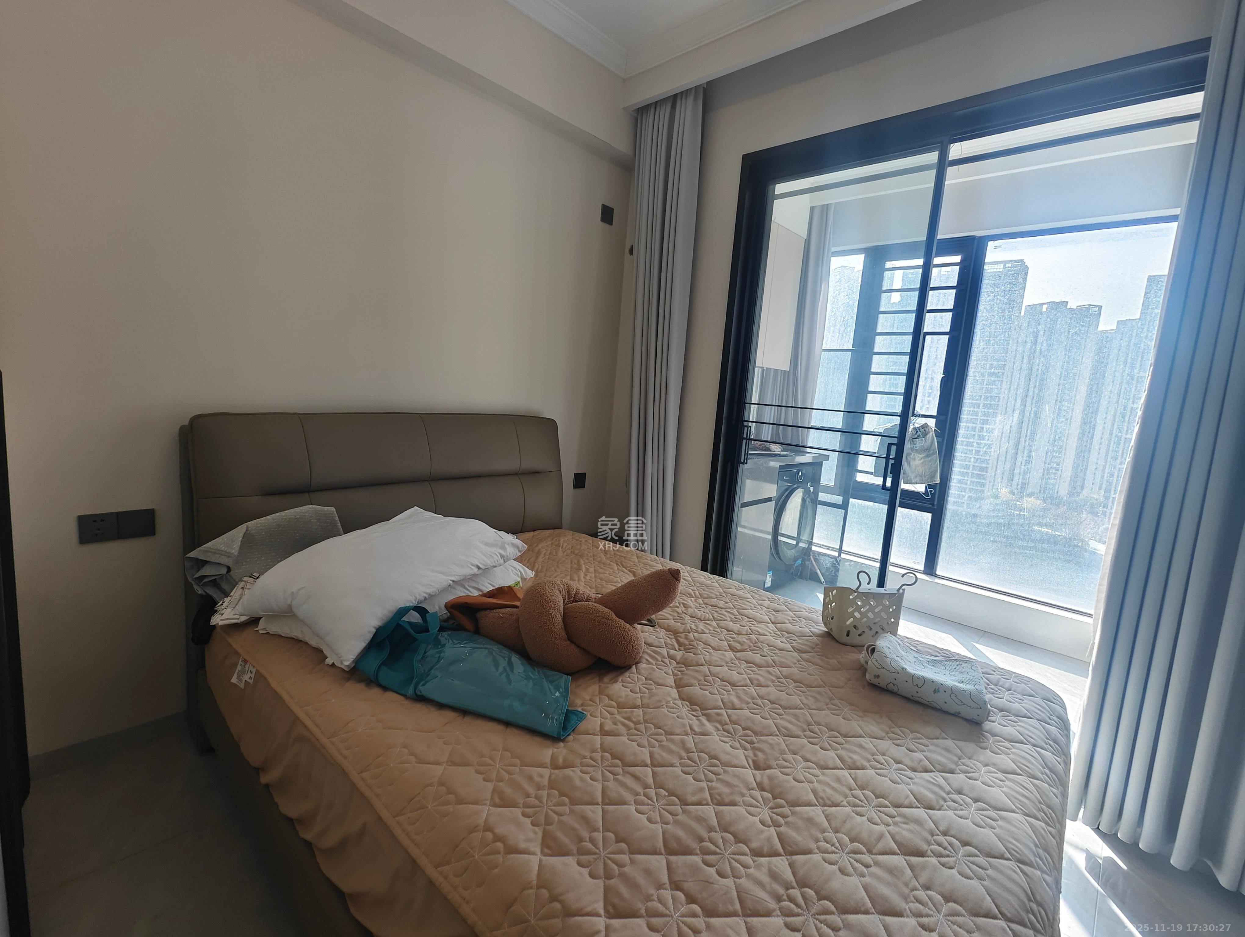 建投象山国际  3室2厅2卫    2800.0元/月室内图