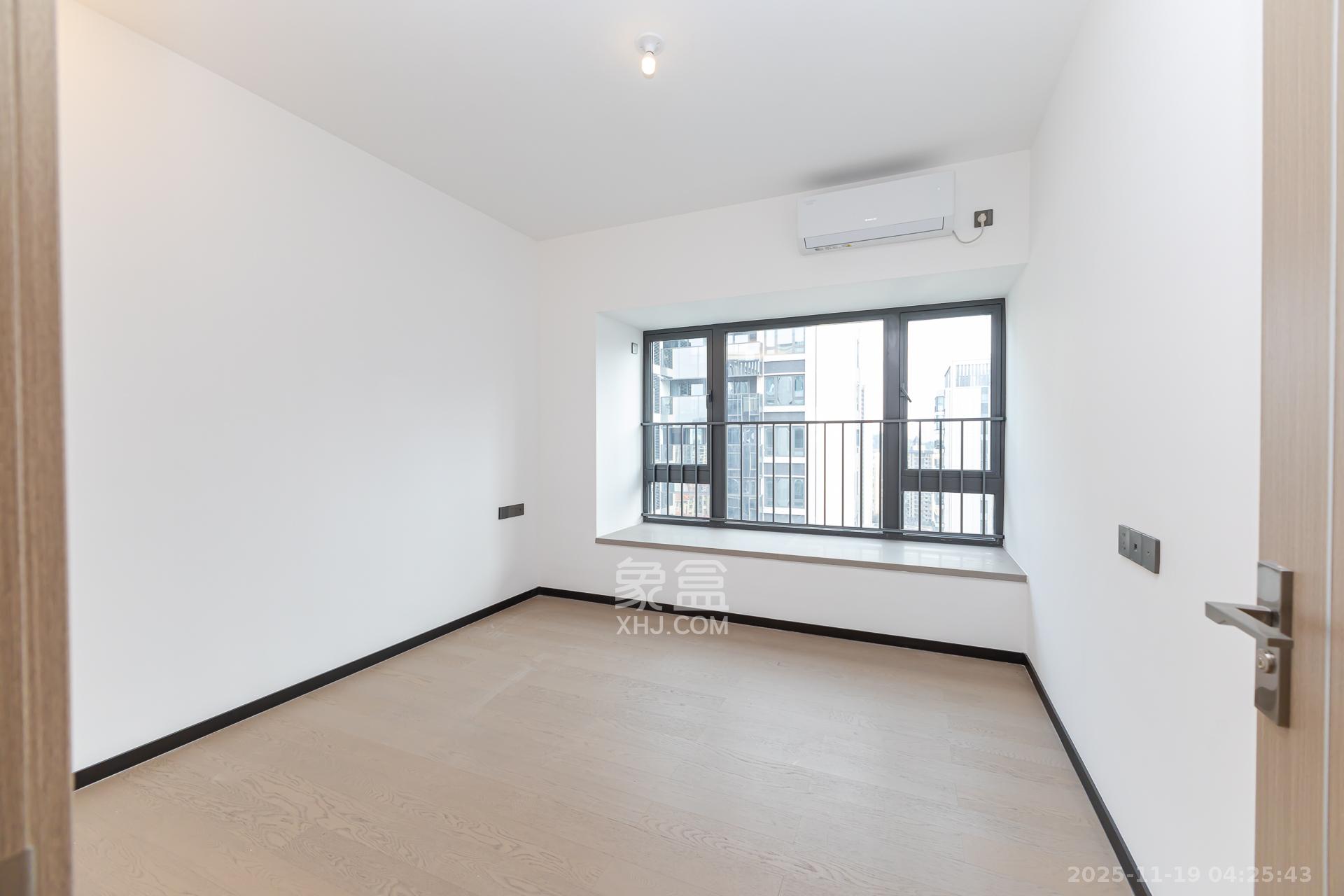 时代倾城汀蓝(时代倾城六期) 3室2厅2卫 138.0万 时代倾城汀蓝(时代倾城六期) 3室2厅2卫 138.0万卧室