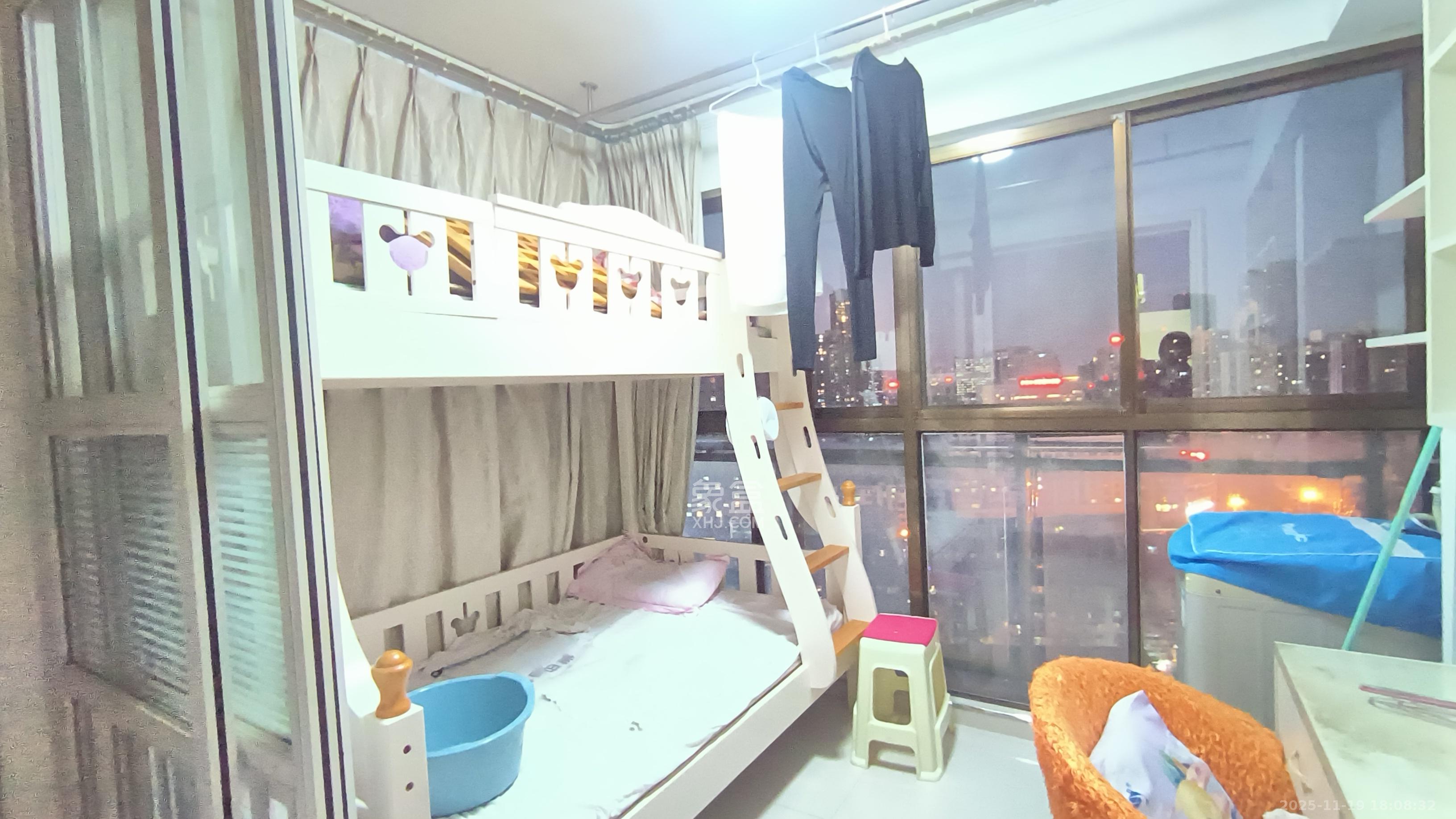 君悦紫园  1室1厅1卫    2200.0元/月室内图