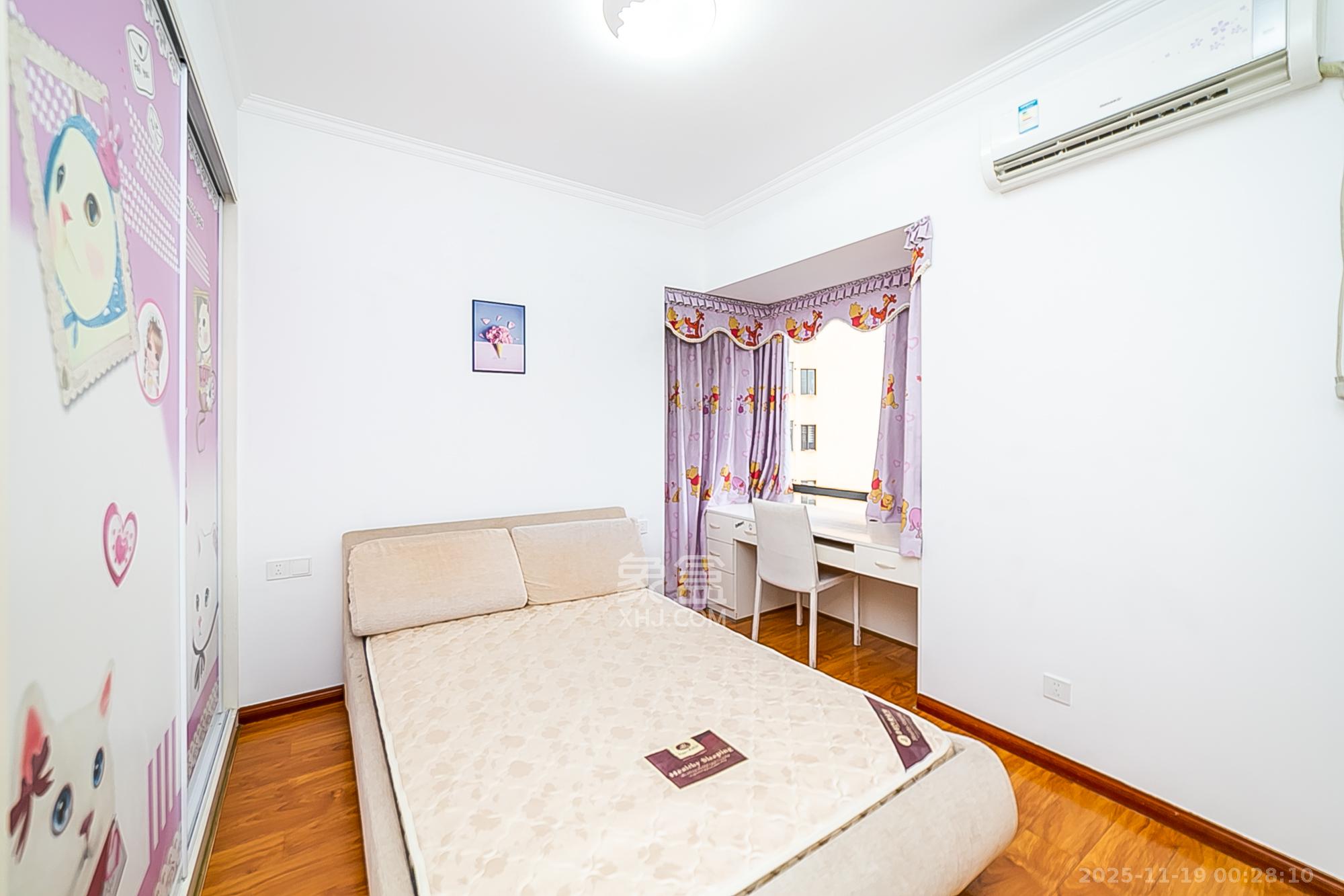 兴威帕克水岸 3室2厅1卫 105.0万 兴威帕克水岸 3室2厅1卫 105.0万卧室