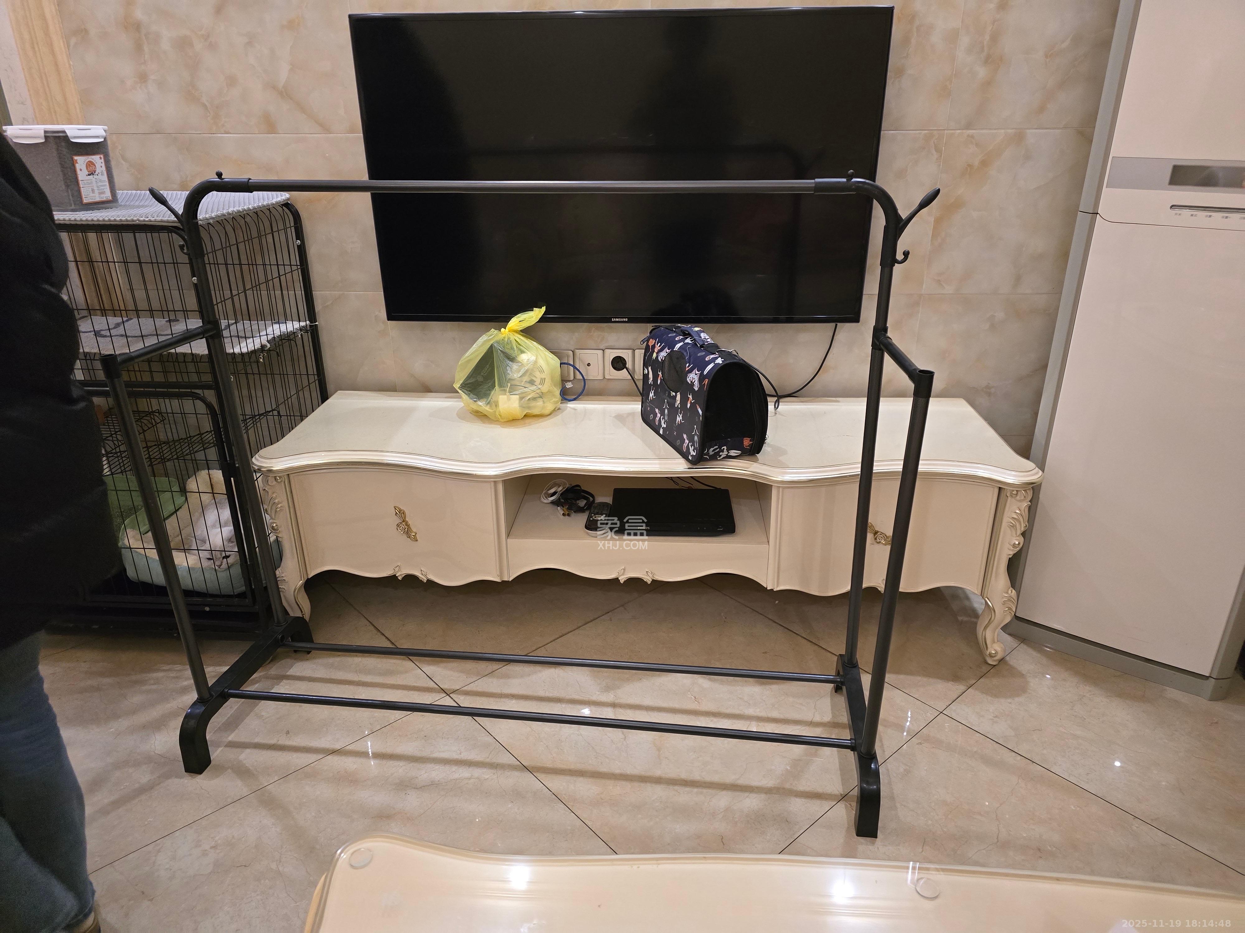 汇景豪庭 2室1厅1卫 2600.0元/月 汇景豪庭 2室1厅1卫 2600.0元/月室内图