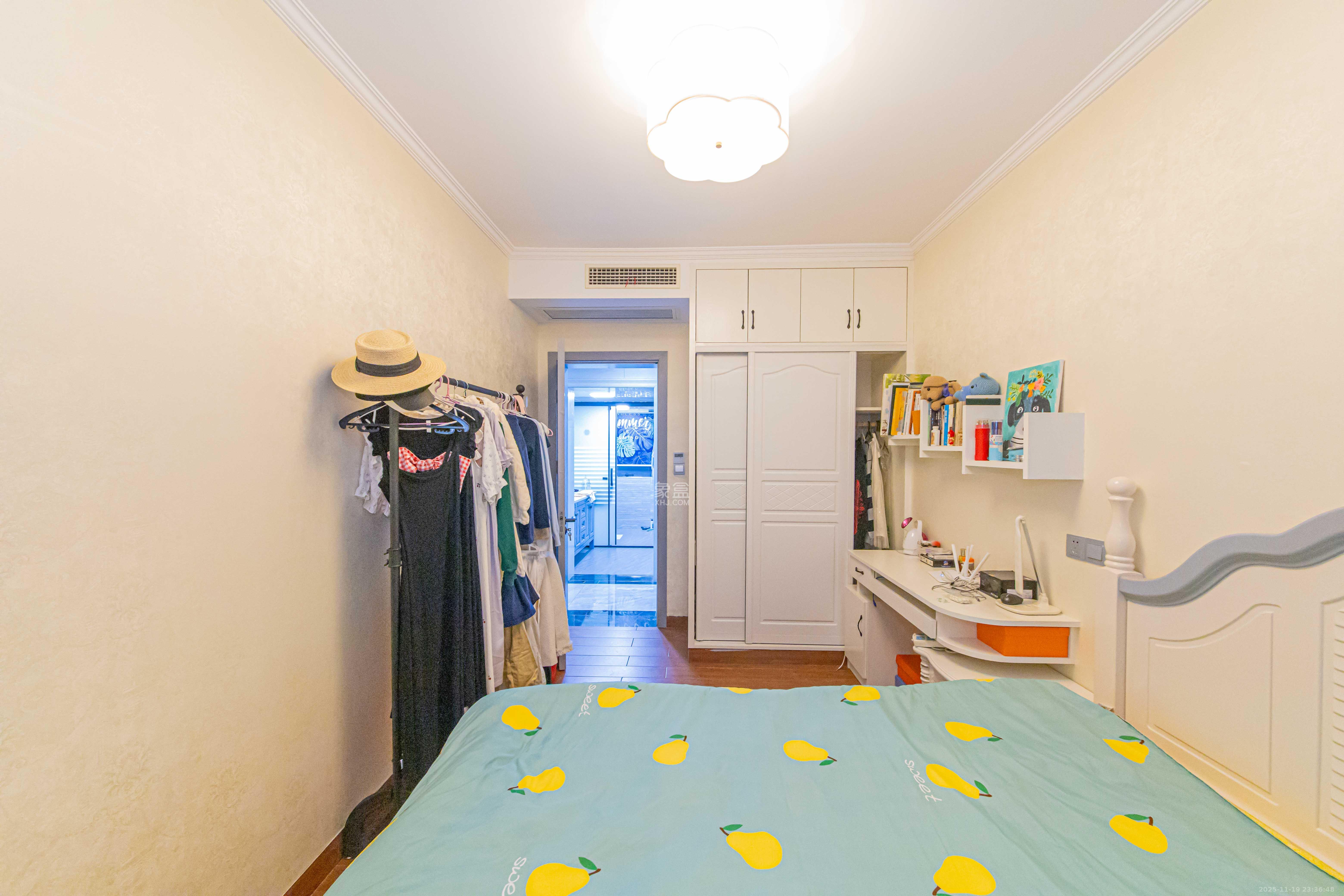 鑫远玲珑 3室2厅2卫 136.0万 鑫远玲珑 3室2厅2卫 136.0万卧室