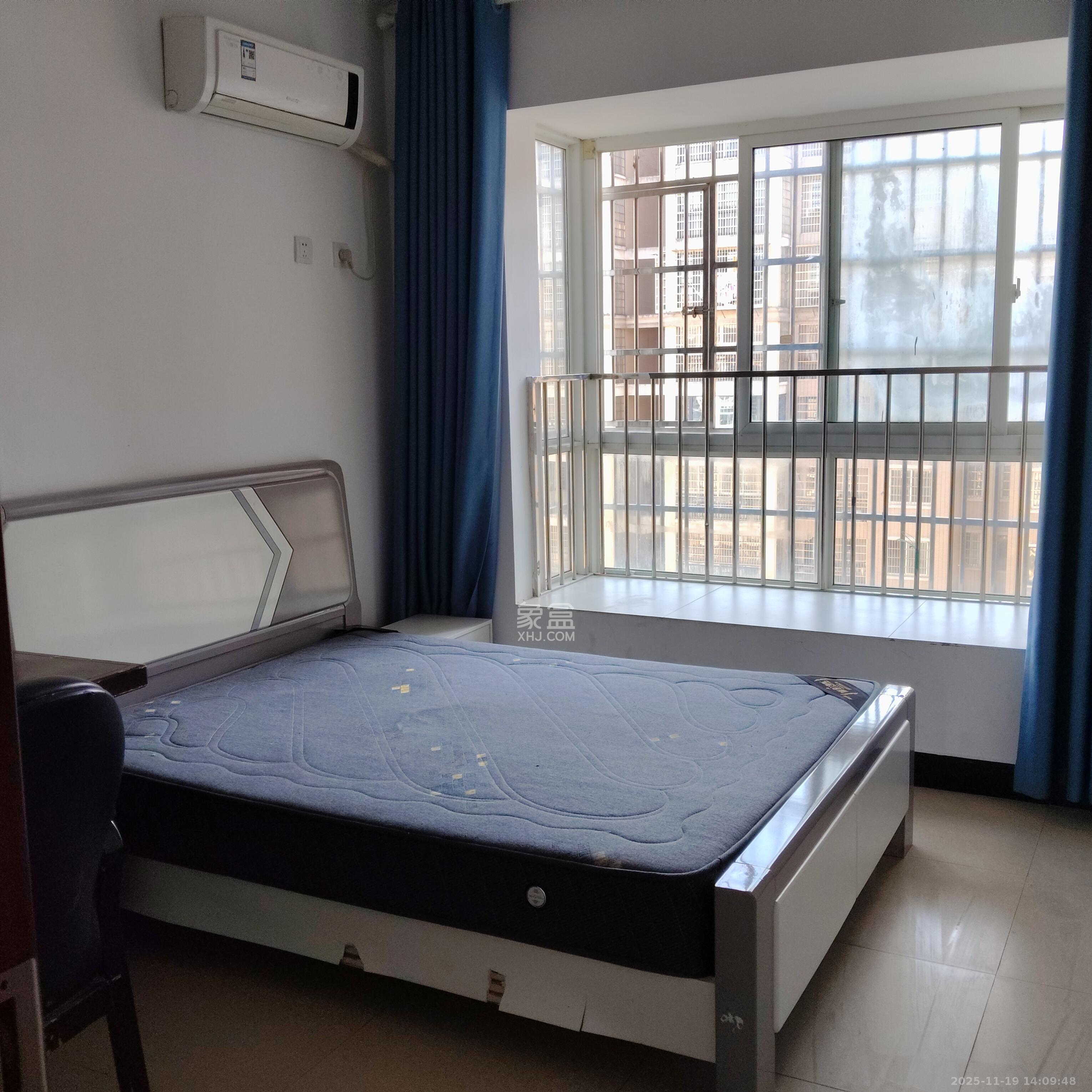 和润园一、二期  3室2厅2卫    1600.0元/月室内图