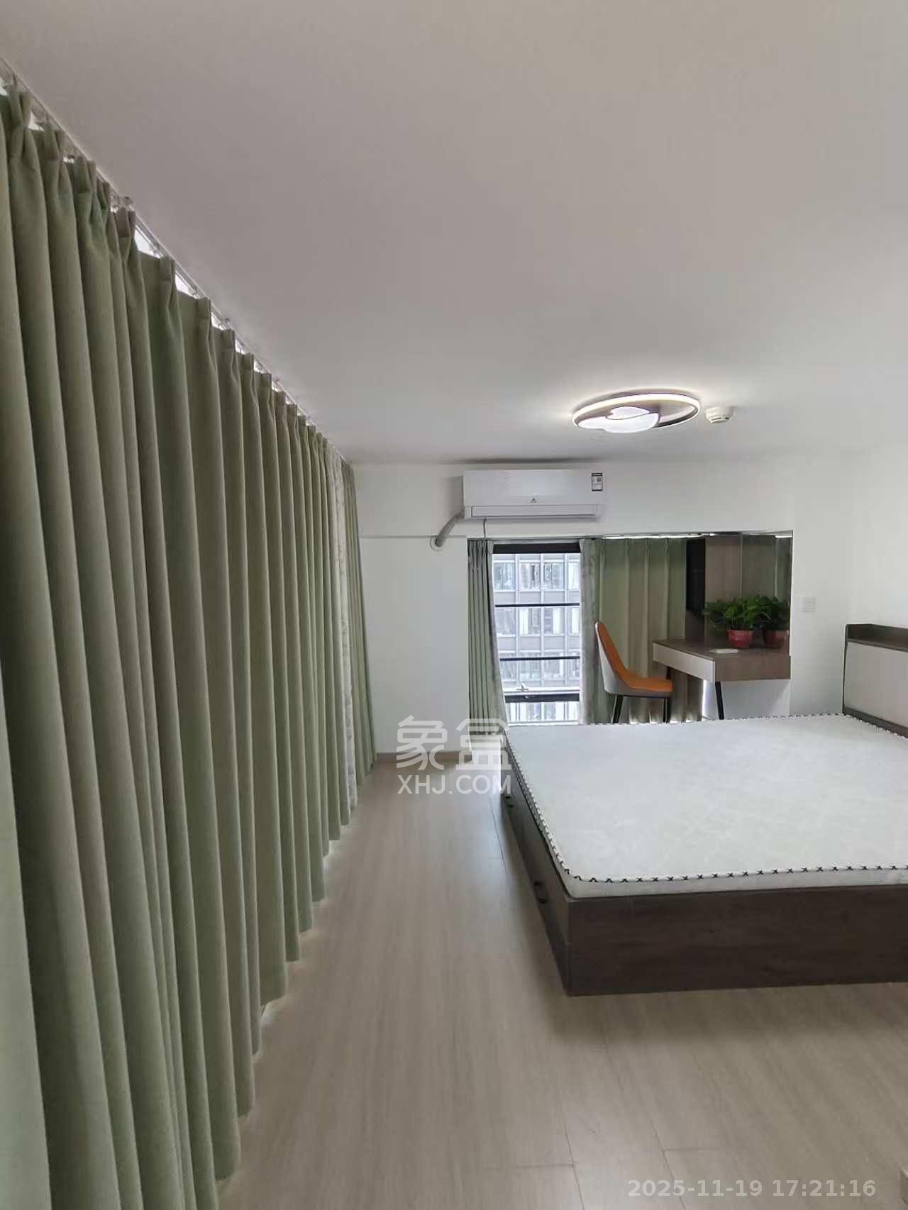 龙湖铂金岛  1室1厅1卫    3500.0元/月室内图