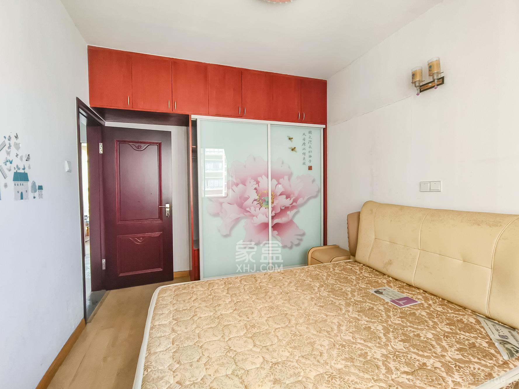 圆梦完美生活 4室2厅1卫 69.0万 圆梦完美生活 4室2厅1卫 69.0万卧室