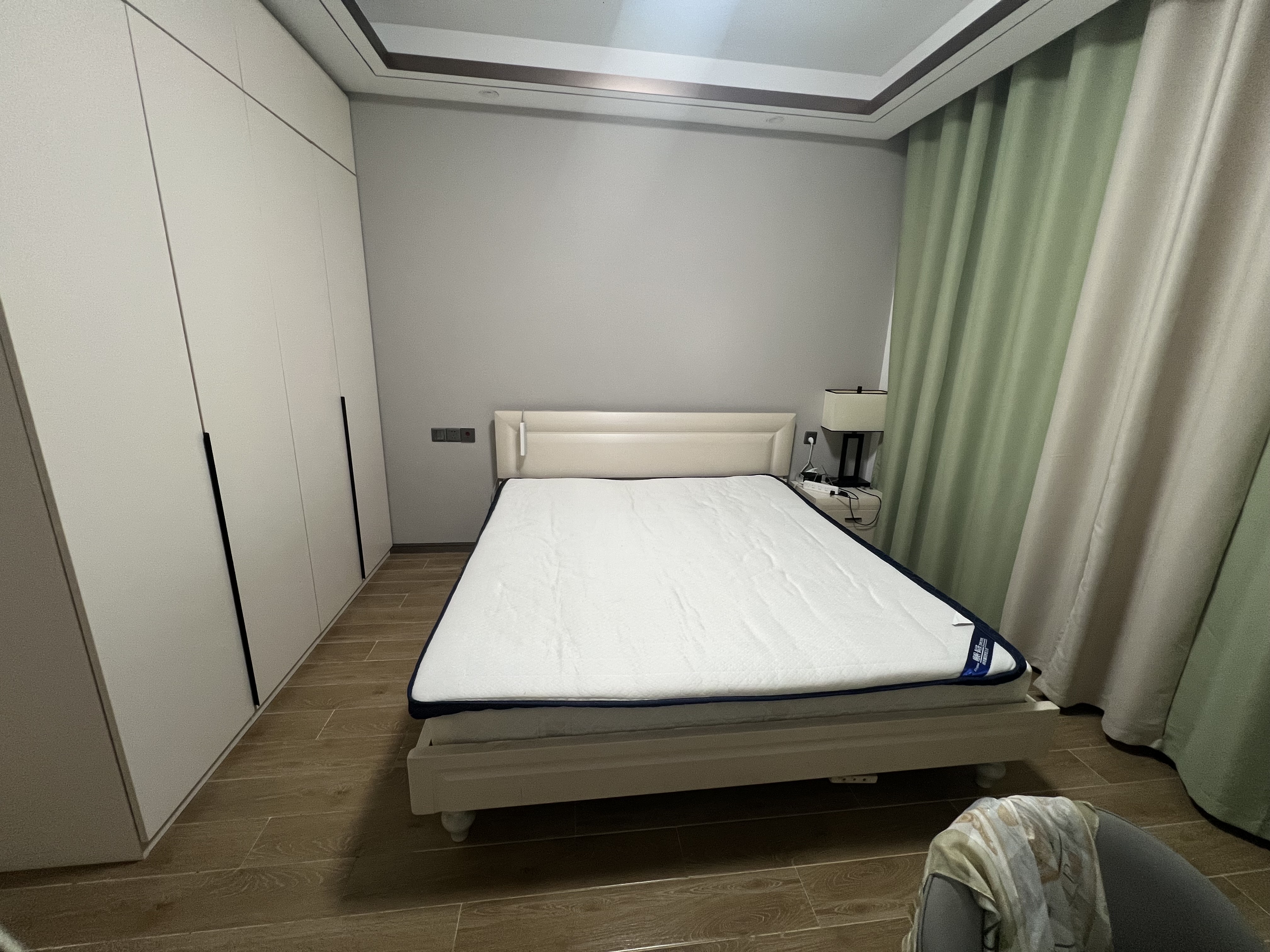 海航豪庭南苑 3室2厅2卫 5000.0元/月 海航豪庭南苑 3室2厅2卫 5000.0元/月室内图