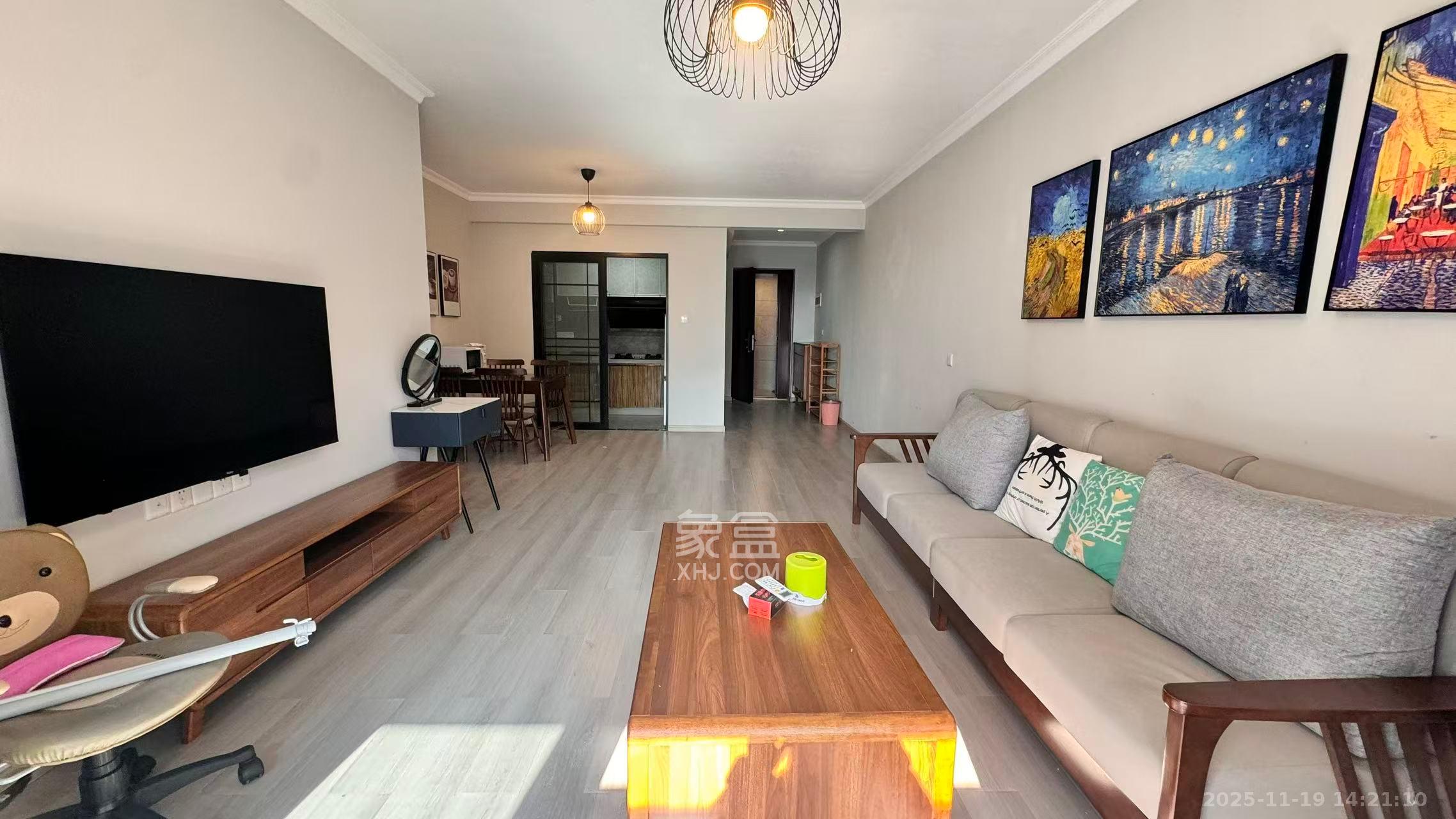 城发恒伟星雅韵（恒伟星辉苑）  3室2厅2卫    3600.0元/月