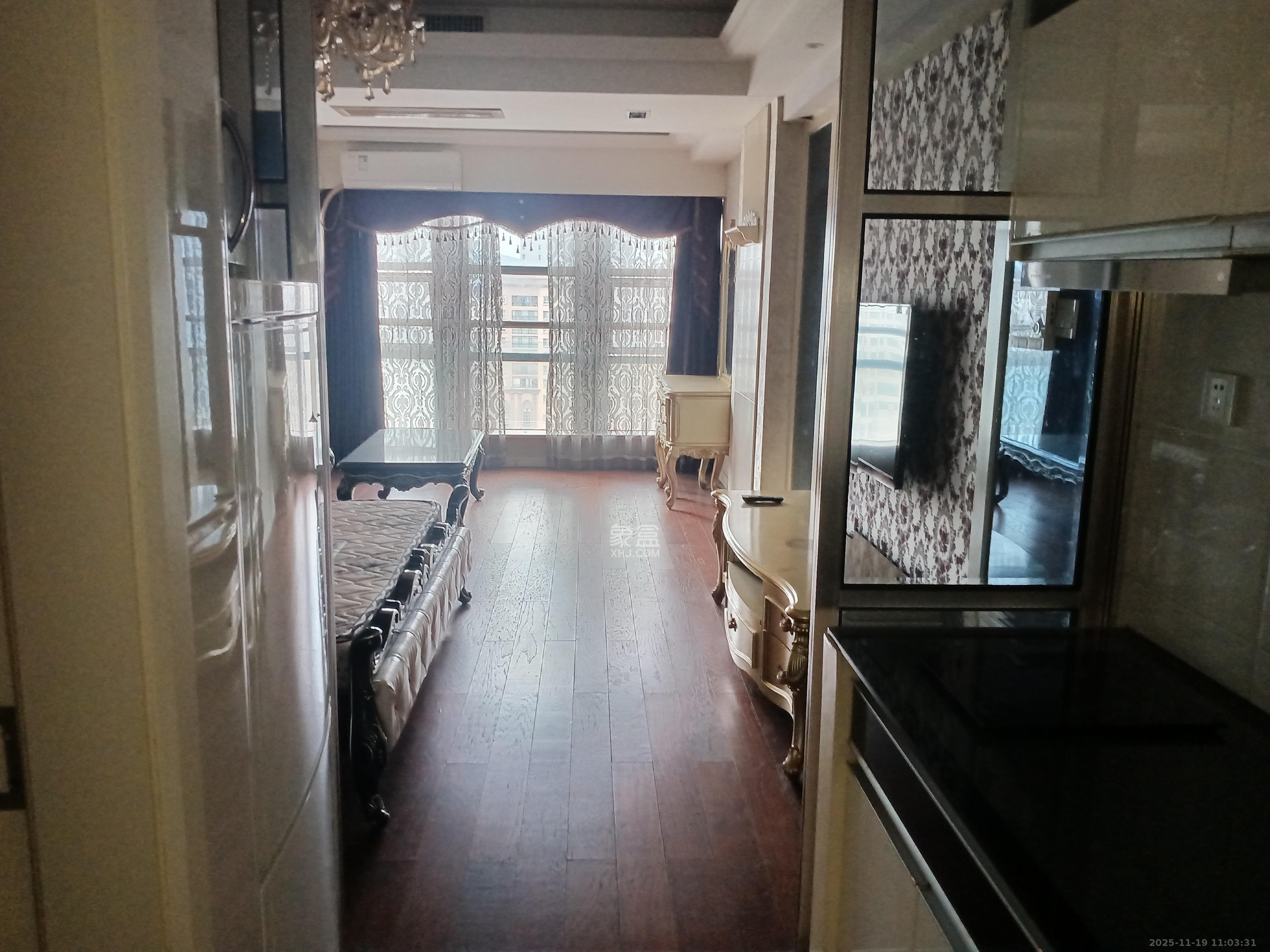 壹号公馆 1室1厅1卫 2200.0元/月 壹号公馆 1室1厅1卫 2200.0元/月室内图