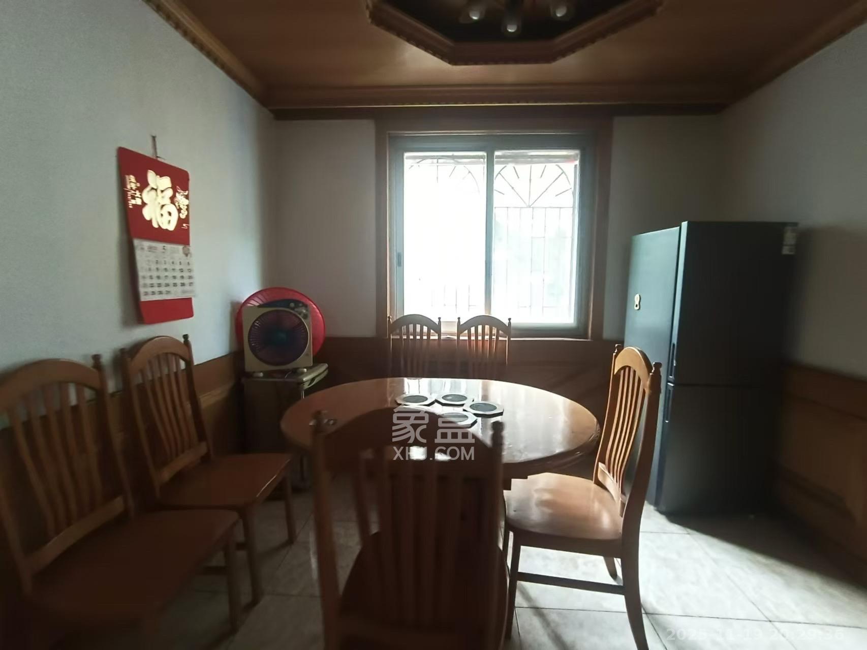 解放东路建行宿舍 2室1厅1卫 2000.0元/月 解放东路建行宿舍 2室1厅1卫 2000.0元/月室内图