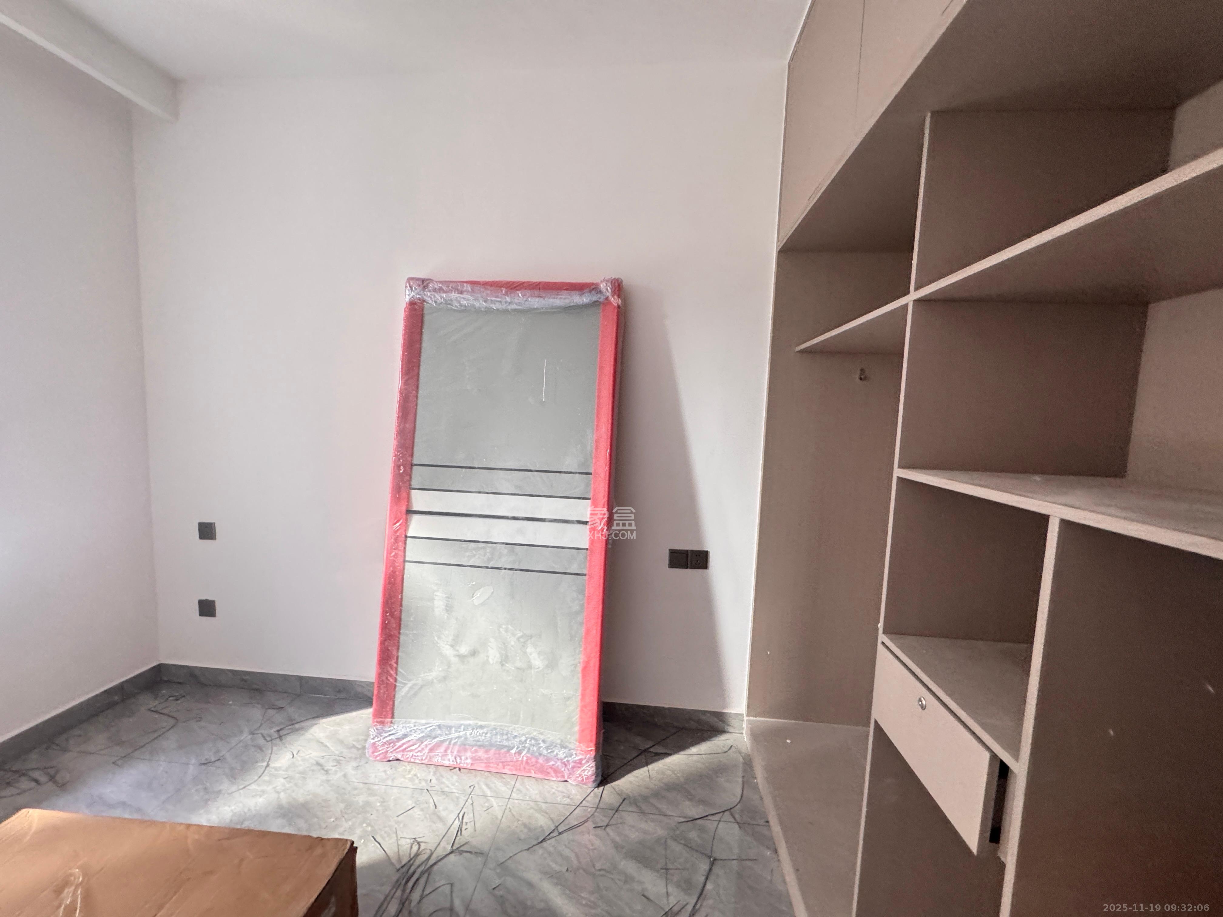 先锋新宇  2室1厅1卫    2200.0元/月室内图