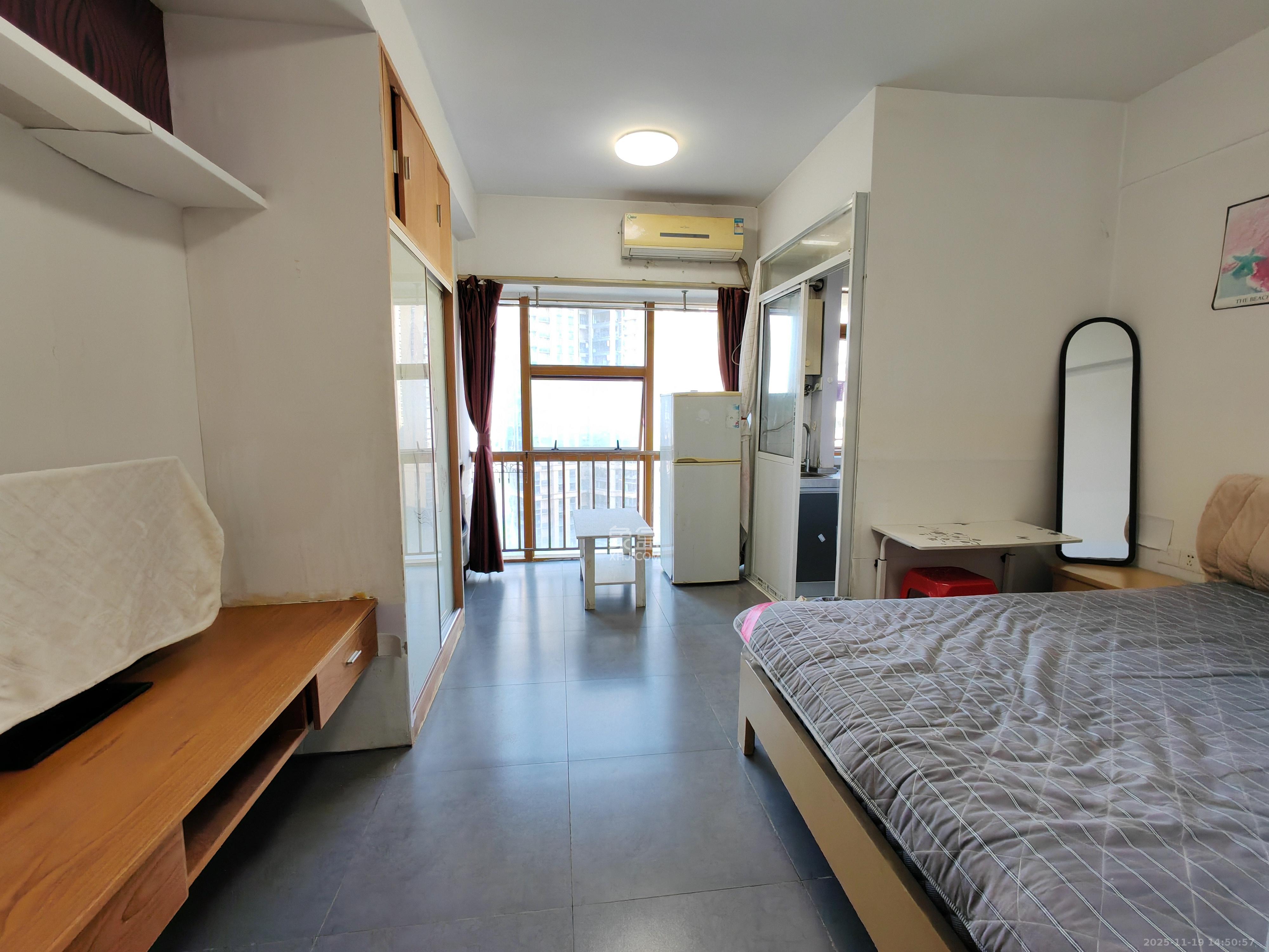 天健芙蓉盛世一期 1室0厅1卫 1400.0元/月 天健芙蓉盛世一期 1室0厅1卫 1400.0元/月室内图