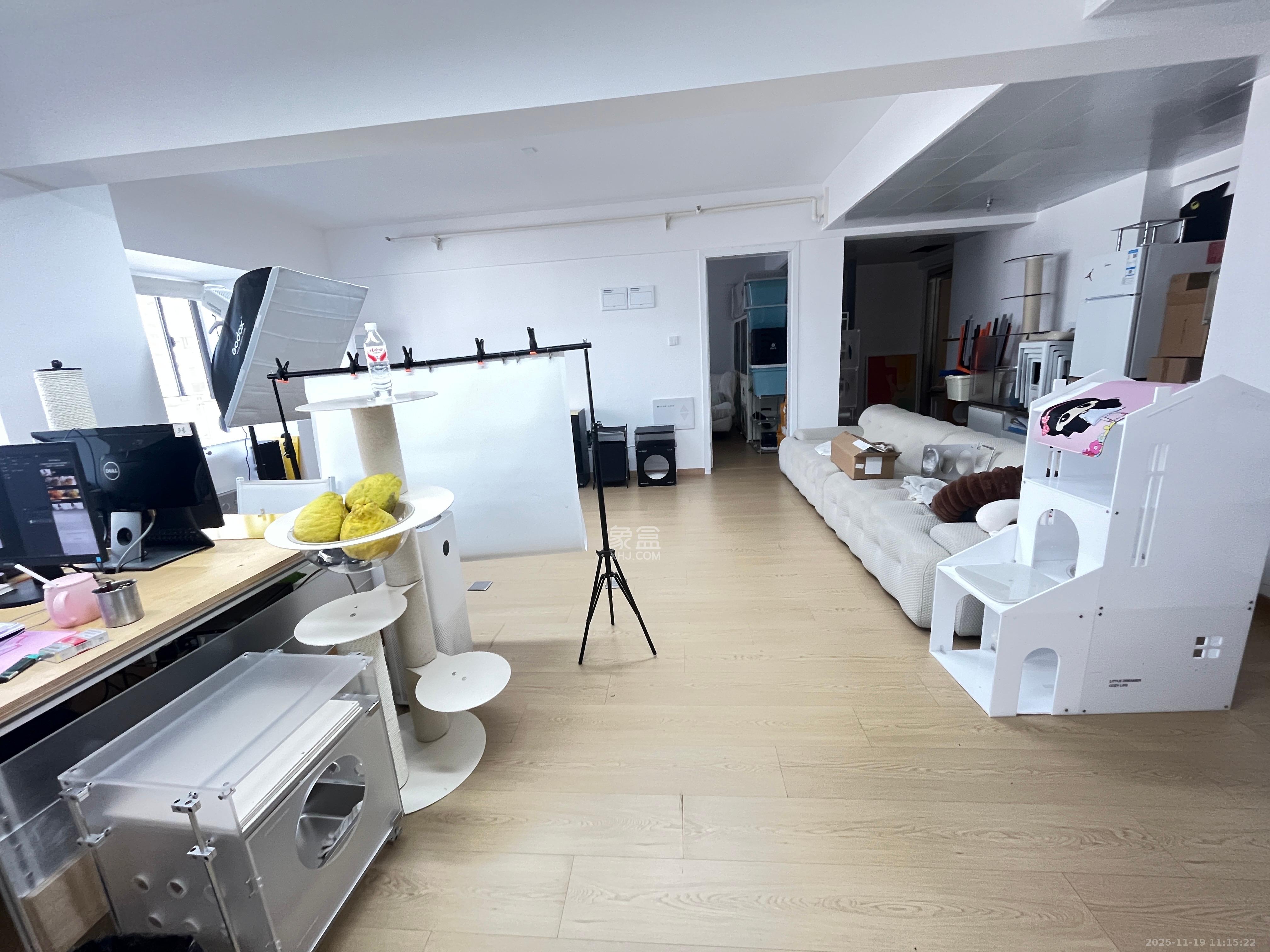 保利中环广场（保利中悦苑）  1室1厅1卫    1100.0元/月室内图