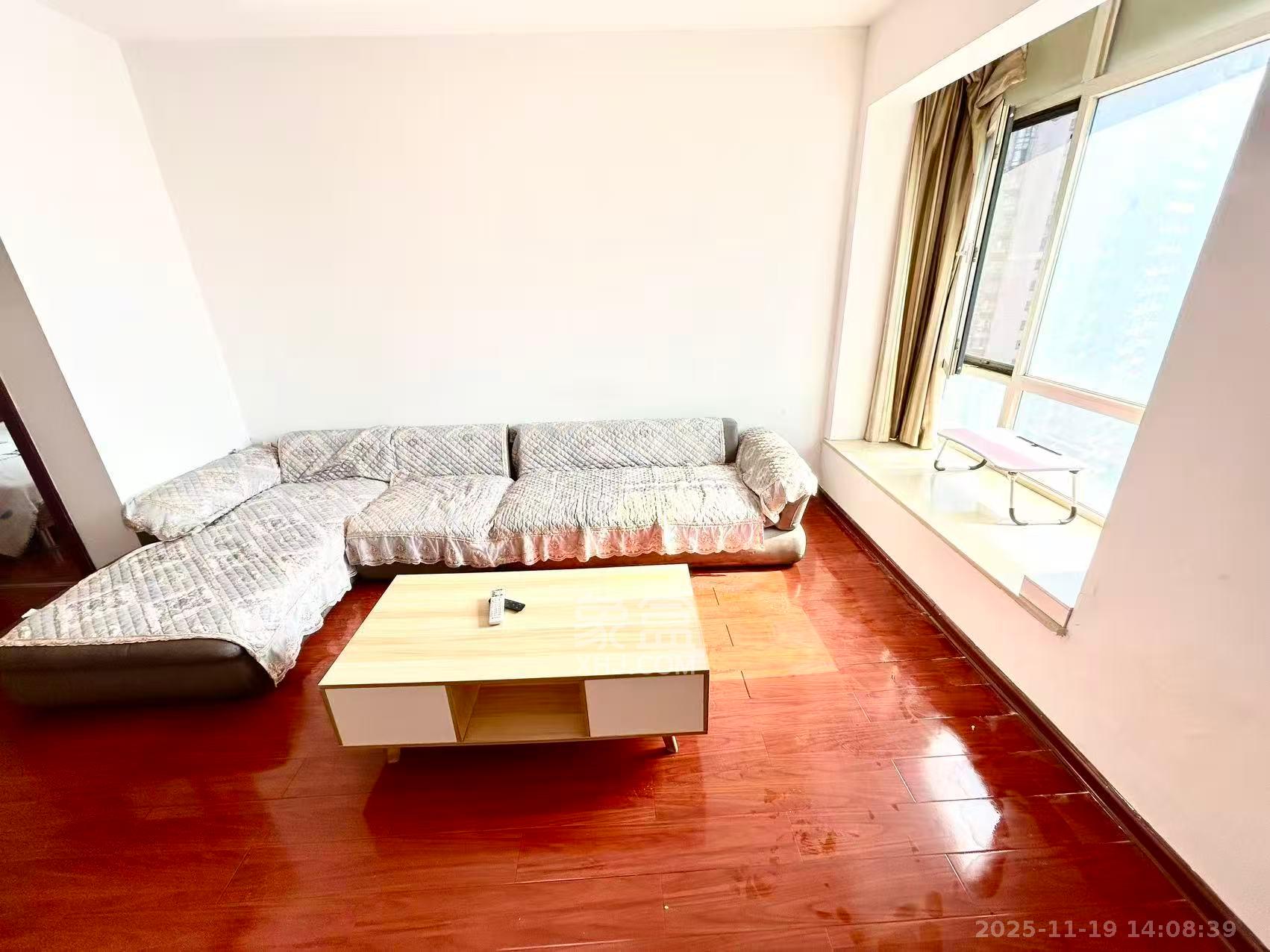 北辰三角洲D3区  2室2厅1卫    2500.0元/月