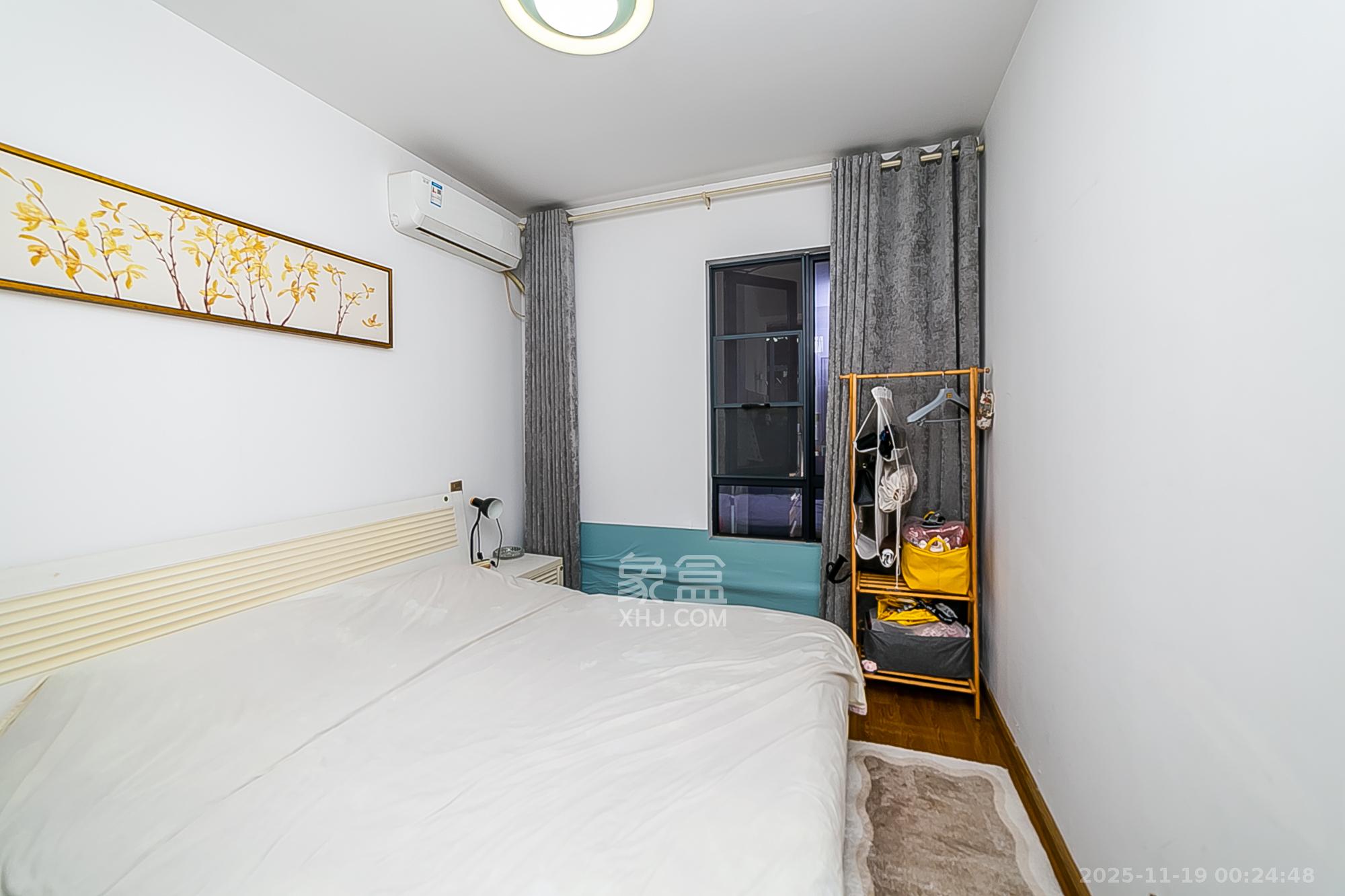 荣悦台  3室2厅2卫    172.0万卧室