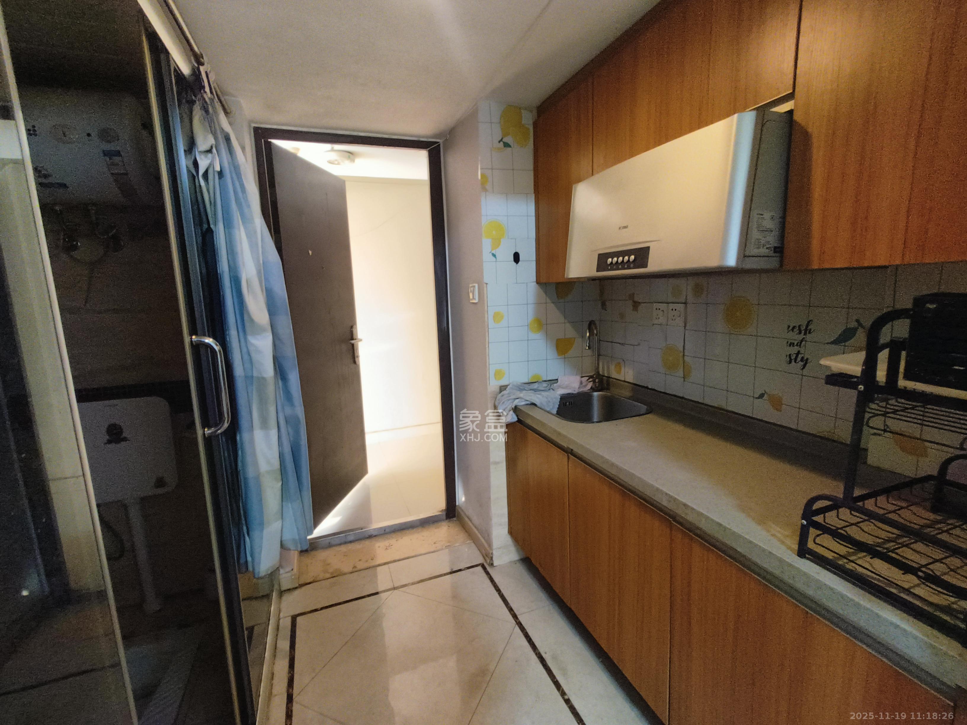 万科城 1室1厅1卫 1250.0元/月 万科城 1室1厅1卫 1250.0元/月室内图