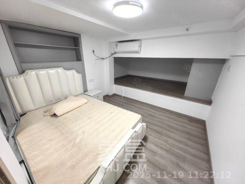 中海阅溪府  2室1厅1卫    1800.0元/月室内图