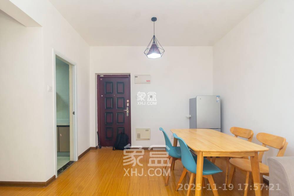 康桥长郡 2室2厅1卫 1600.0元/月 康桥长郡 2室2厅1卫 1600.0元/月户型图