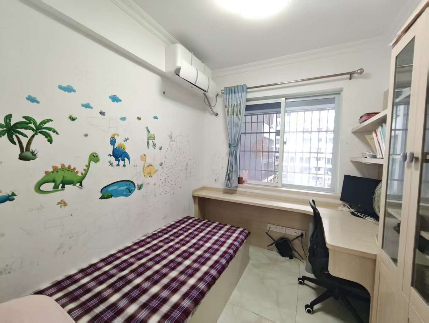 海航城  4室2厅2卫    160.0万室内图