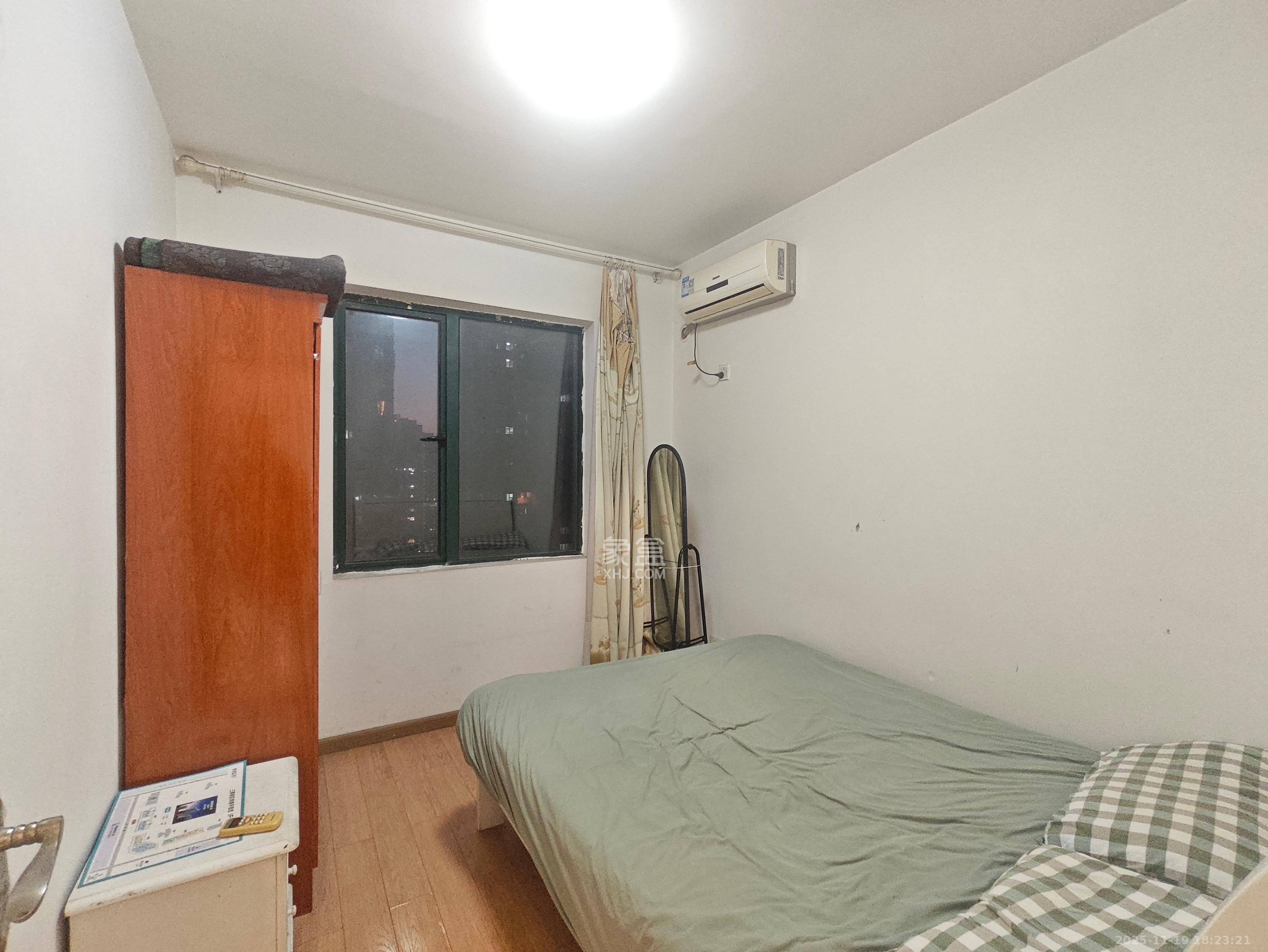 绿洲花园 3室2厅1卫 2300.0元/月 绿洲花园 3室2厅1卫 2300.0元/月室内图