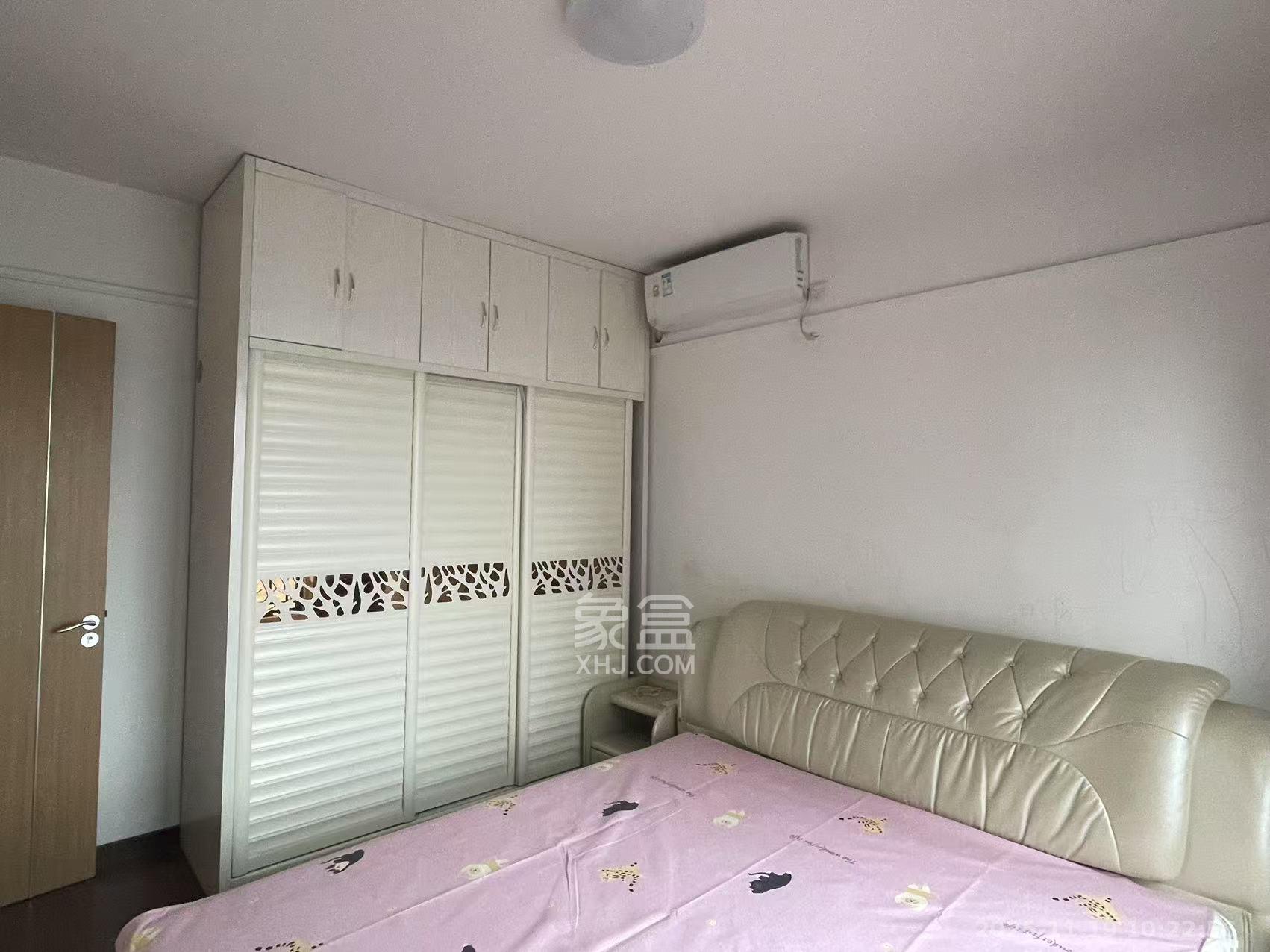 万科魅力之城非凡里  3室2厅1卫    2400.0元/月室内图