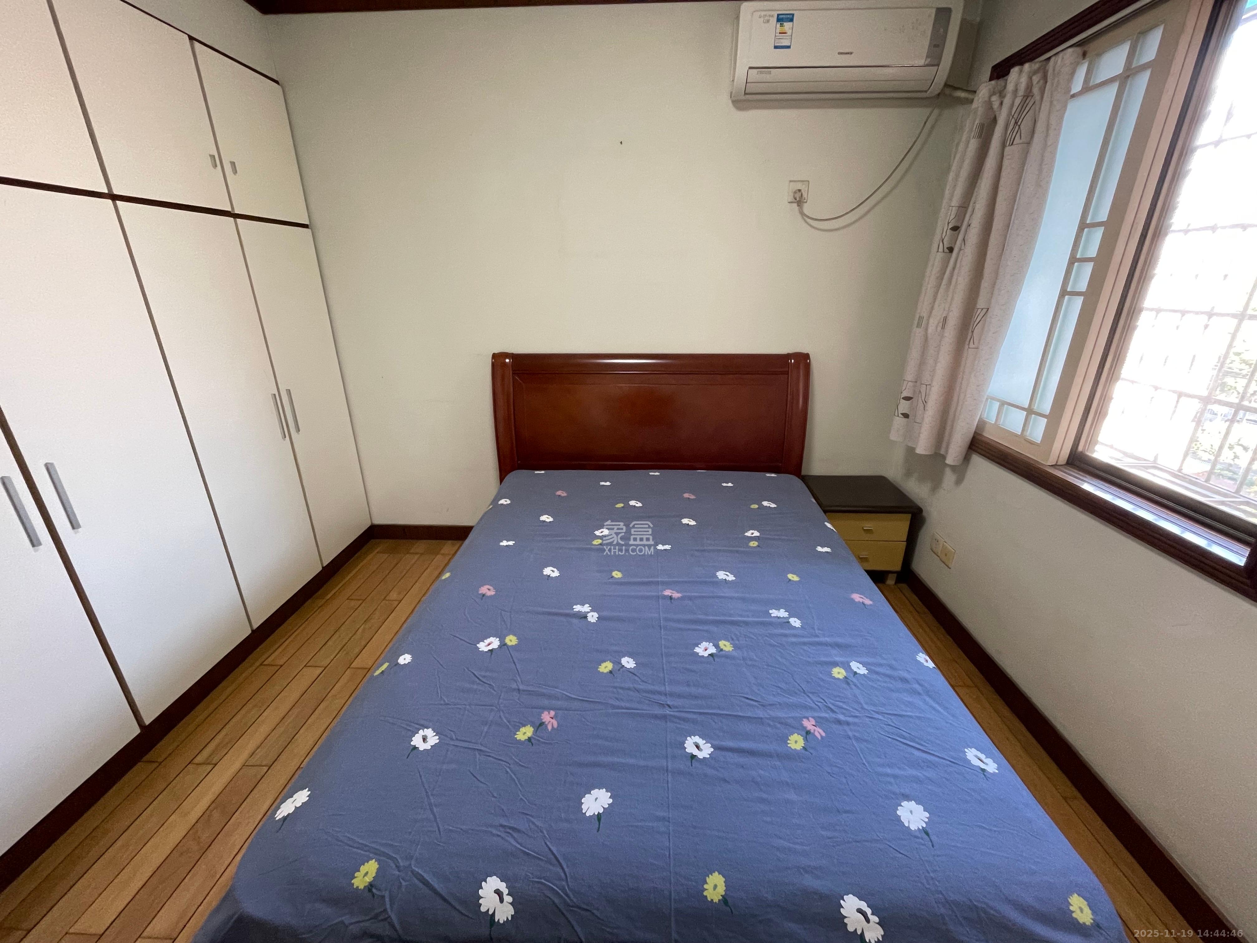 省工行家属楼 2室1厅2卫 2800.0元/月 省工行家属楼 2室1厅2卫 2800.0元/月室内图