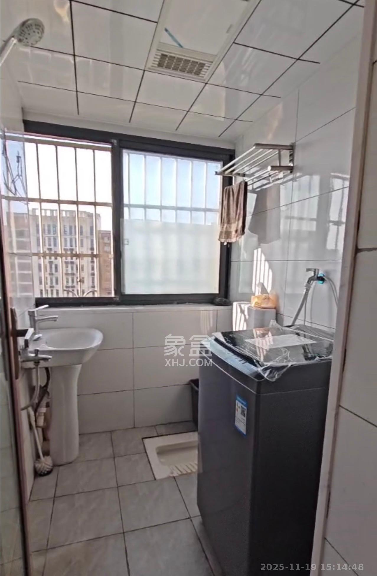 和沁园 2室1厅1卫 1500.0元/月 和沁园 2室1厅1卫 1500.0元/月室内图