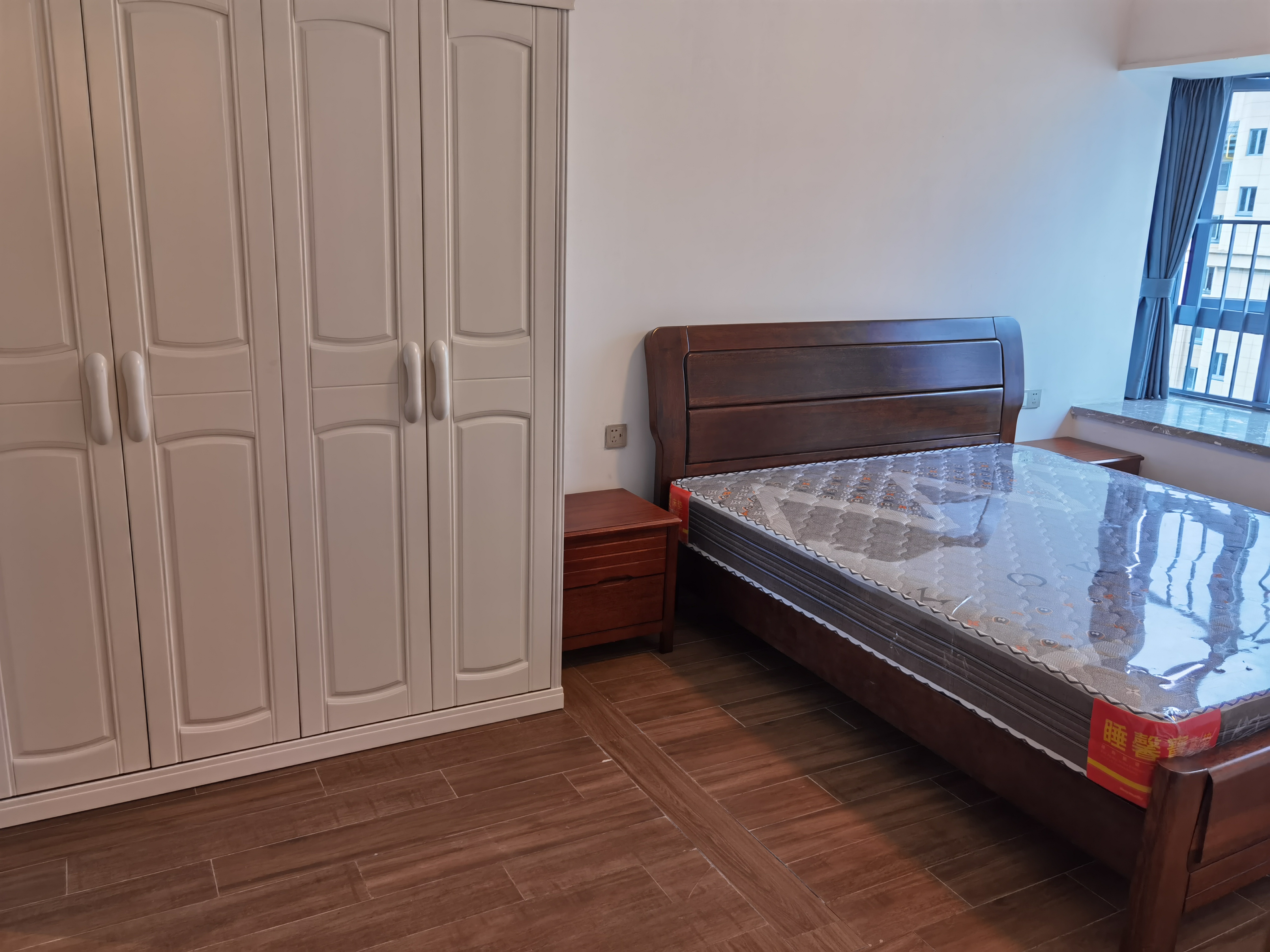 环球100宝龙城 3室2厅2卫 2000.0元/月 环球100宝龙城 3室2厅2卫 2000.0元/月室内图