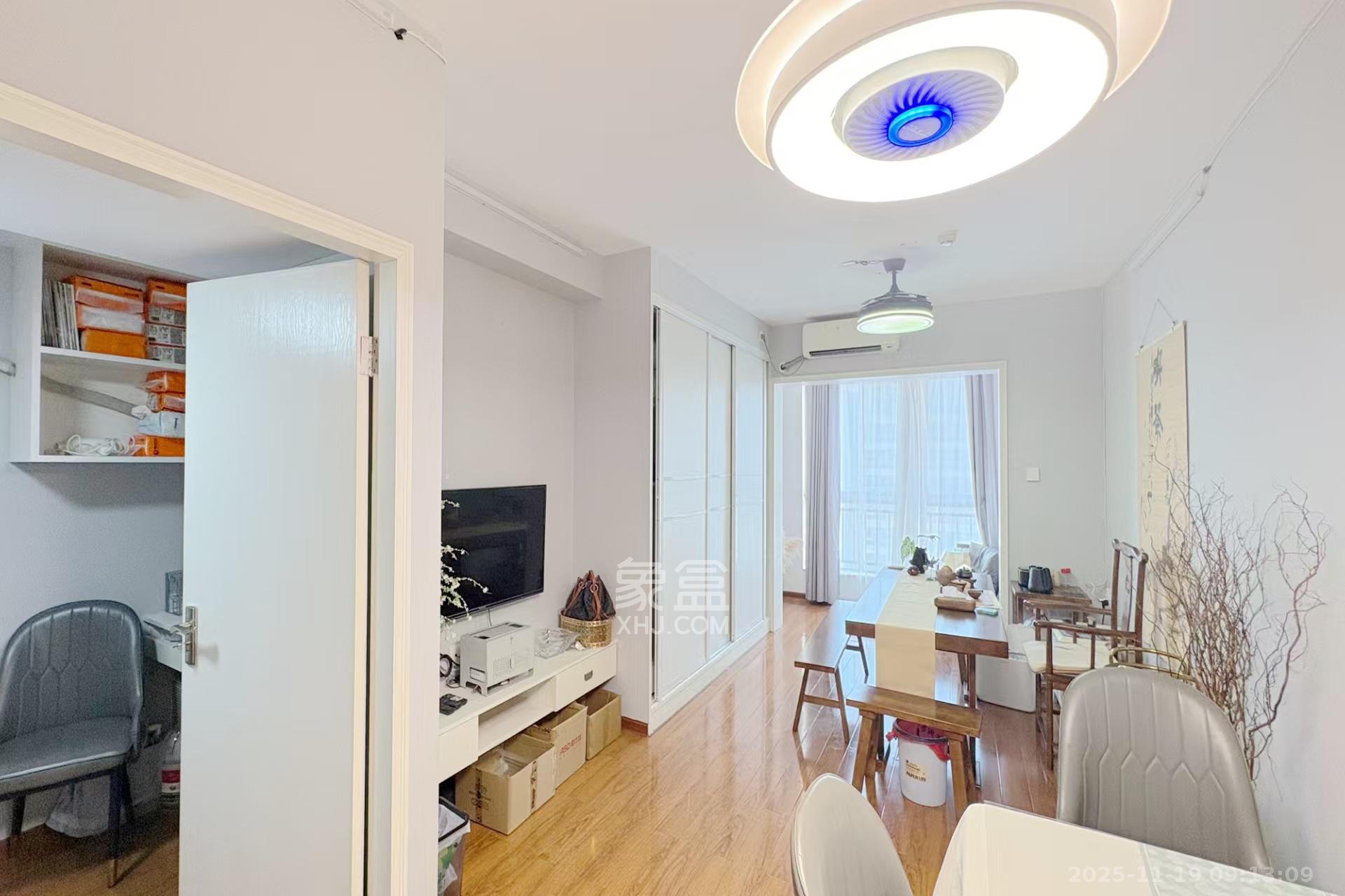 少帅府 1室1厅1卫 2200.0元/月 少帅府 1室1厅1卫 2200.0元/月室内图