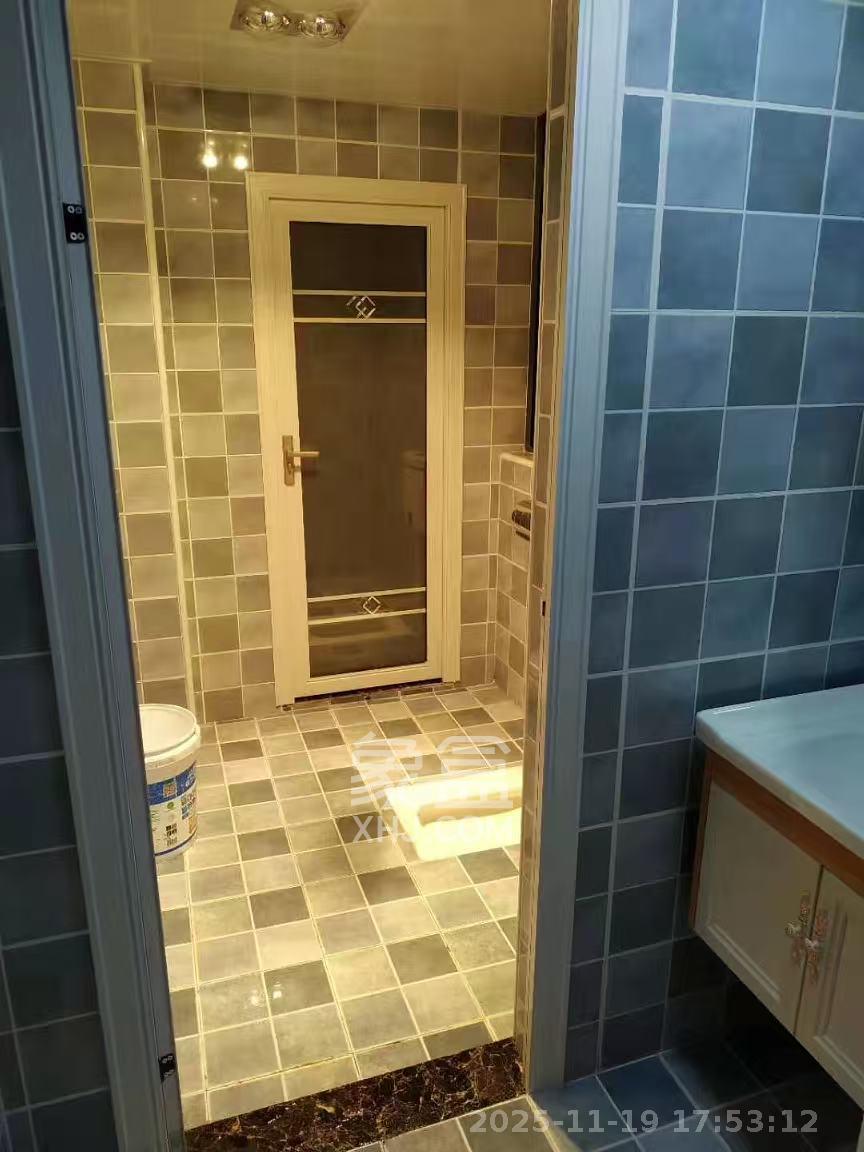 江南华府  3室2厅1卫    2600.0元/月室内图