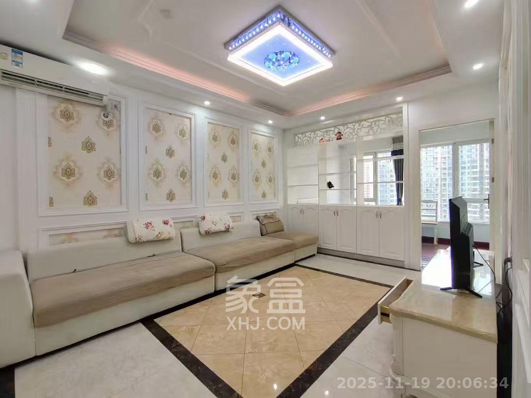 北辰三角洲E3区  3室1厅1卫    3200.0元/月