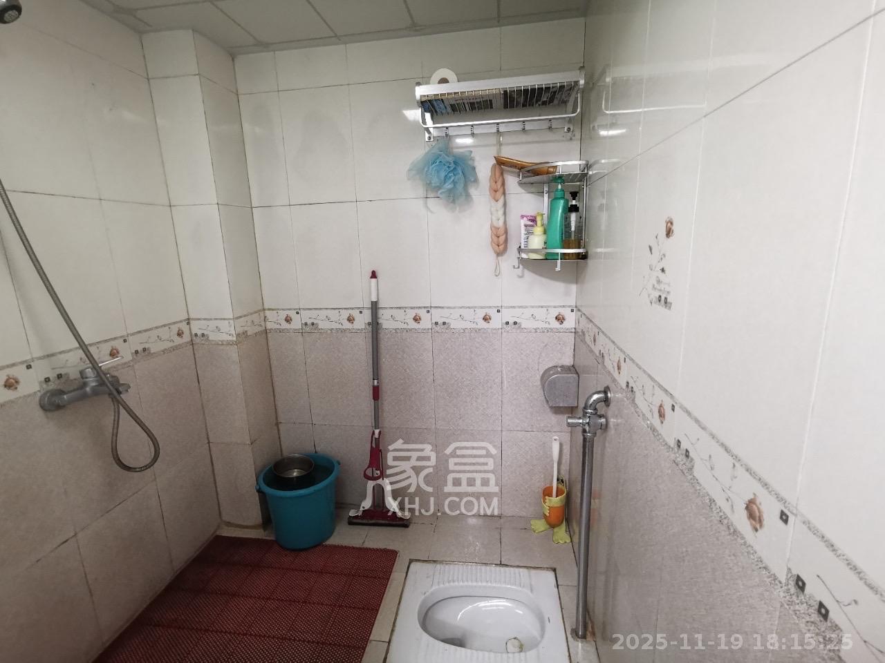 时代天骄  3室2厅2卫    2600.0元/月室内图