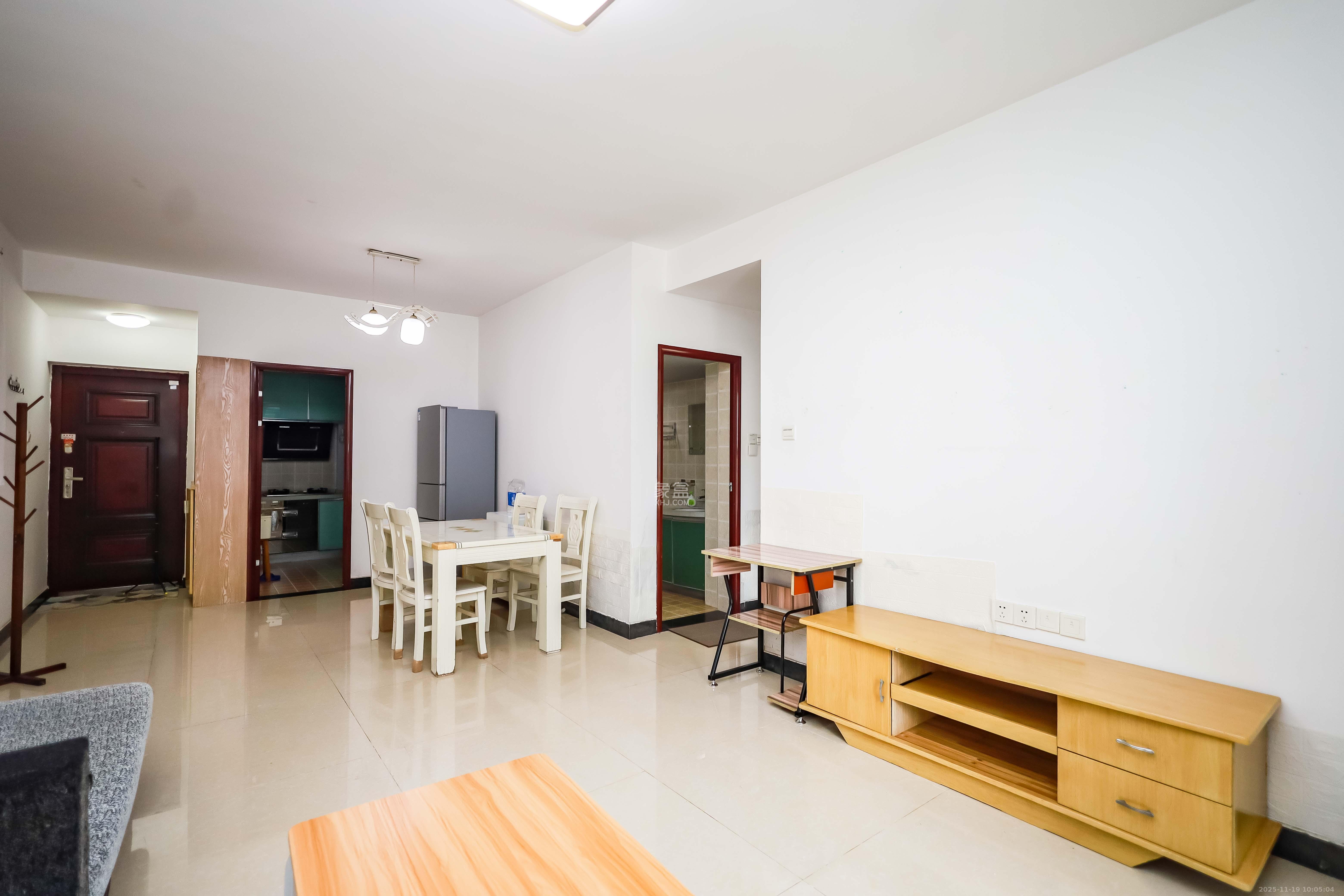 永祺西京 3室2厅2卫 2800.0元/月 永祺西京 3室2厅2卫 2800.0元/月室内图