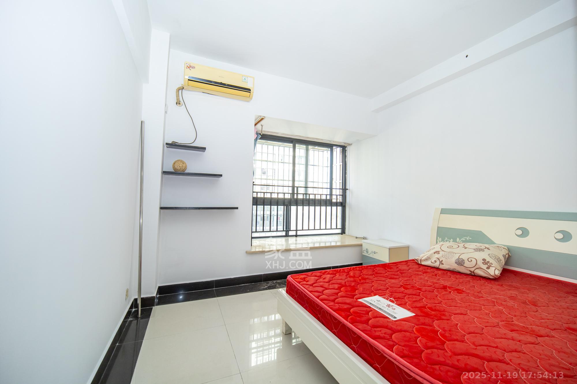 尚都花园城 1室1厅1卫 15.3万 尚都花园城 1室1厅1卫 15.3万卧室