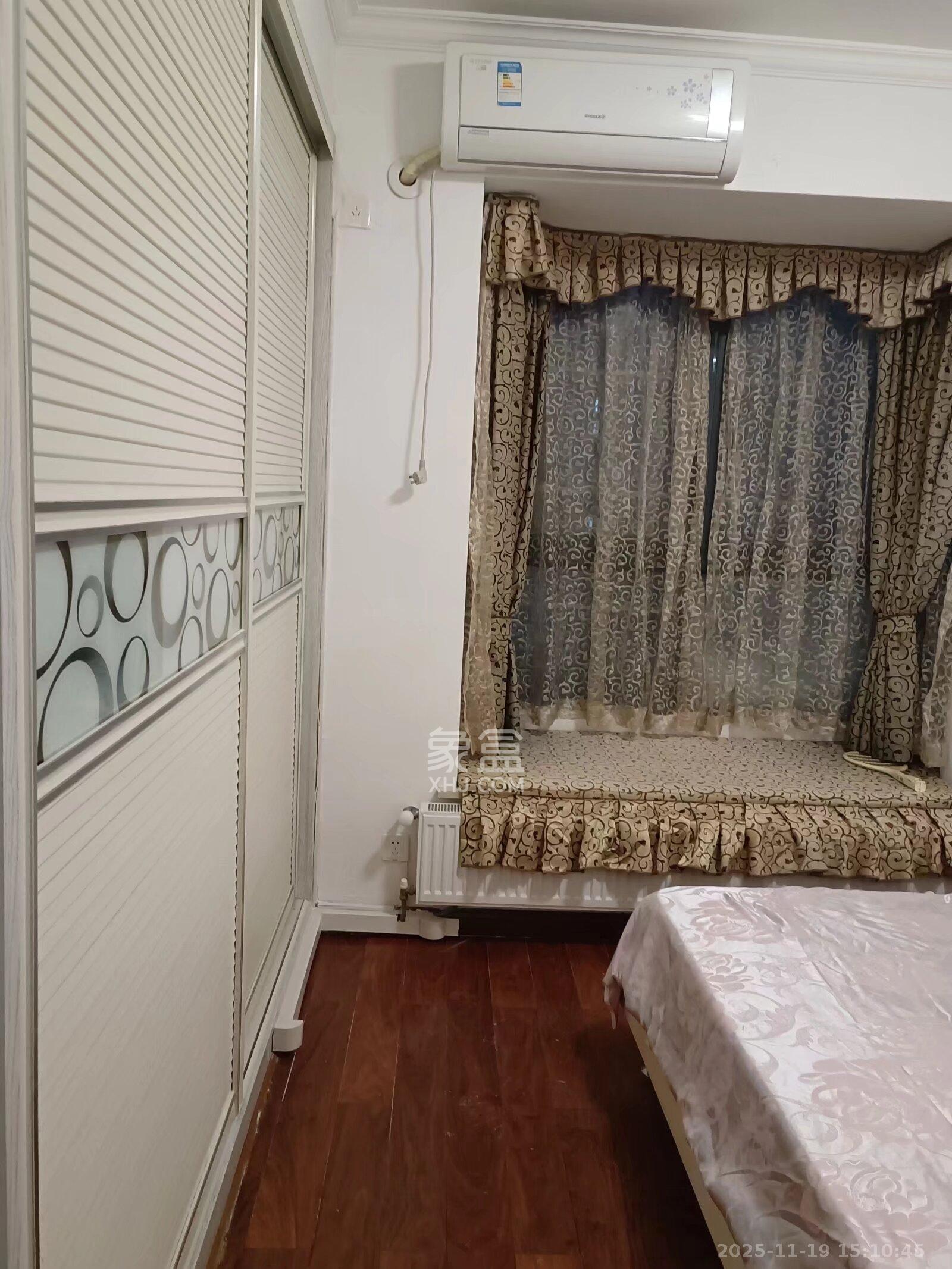 申奥美域  3室2厅1卫    3000.0元/月室内图